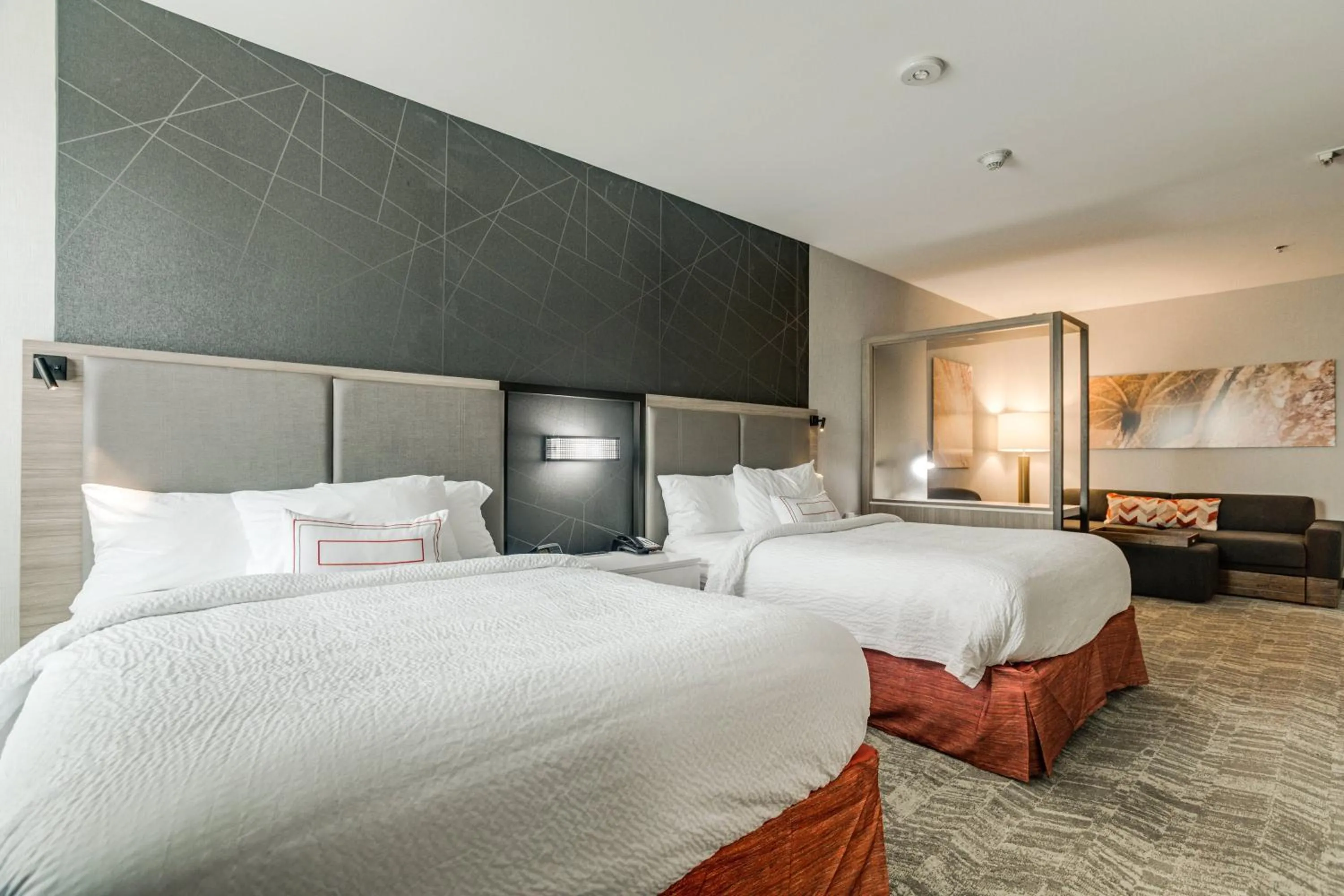Bedroom, Bed in SpringHill Suites by Marriott Stillwater