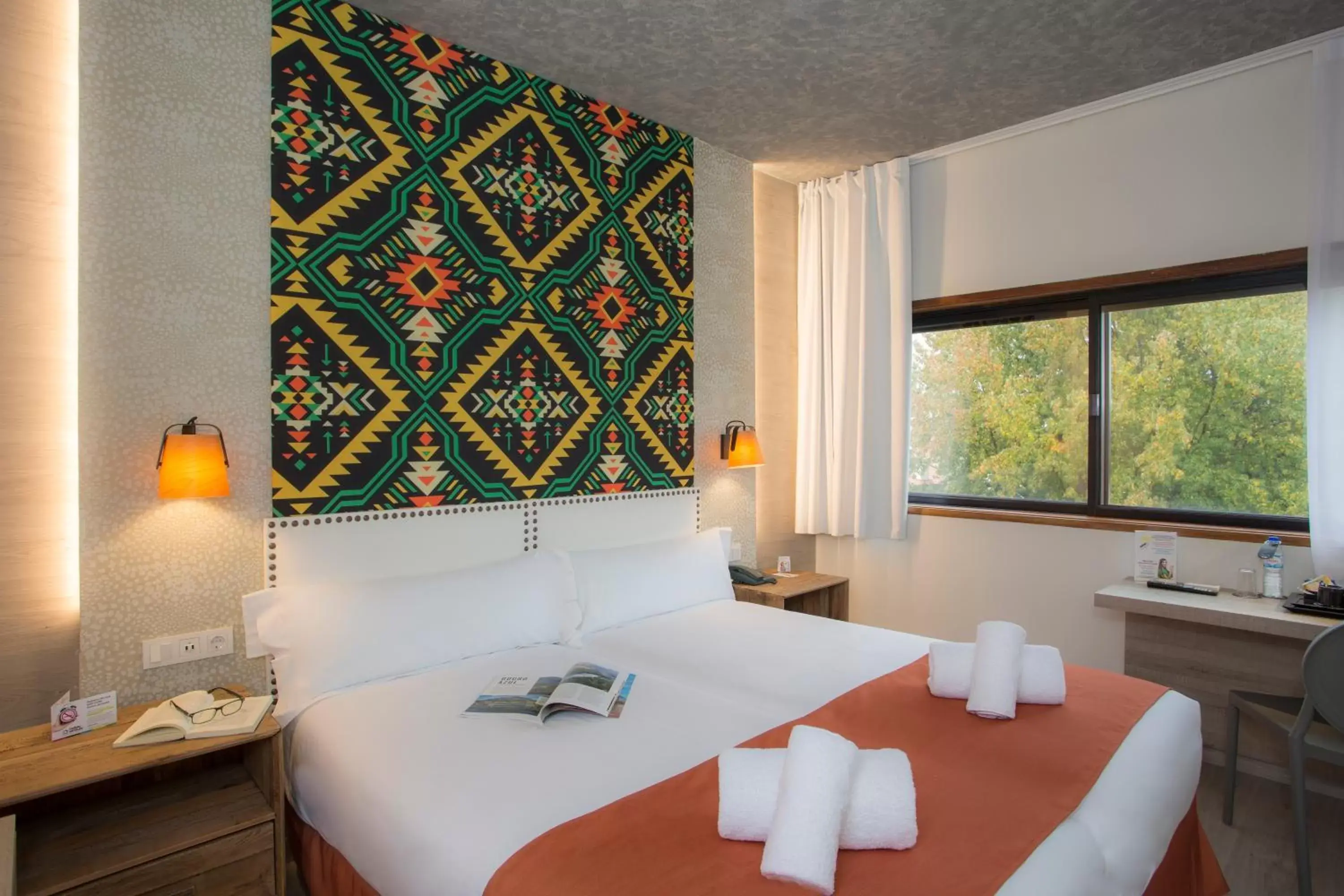 Photo of the whole room, Bed in Casual Inca Porto