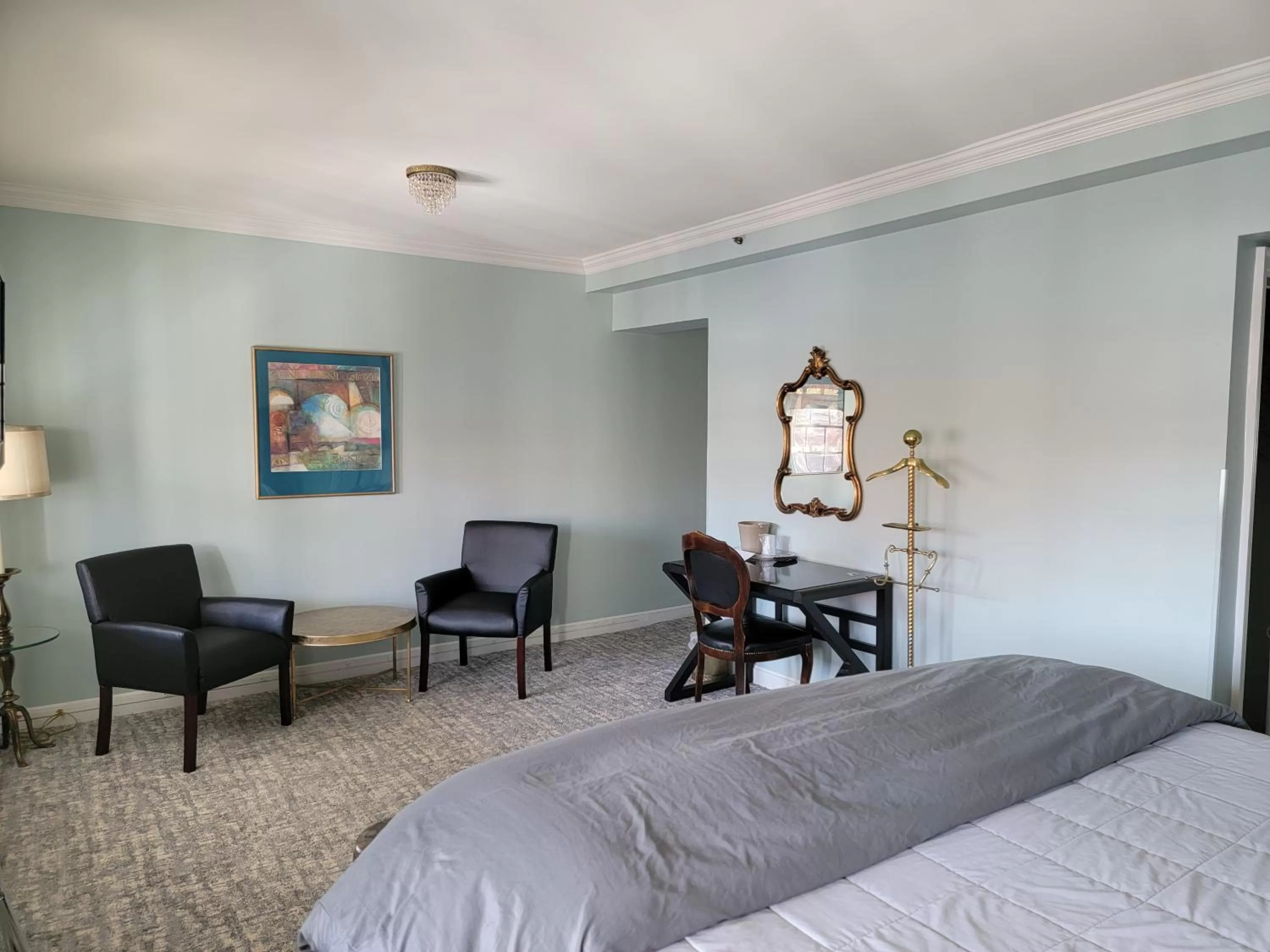 Seating Area in Lowell Inn