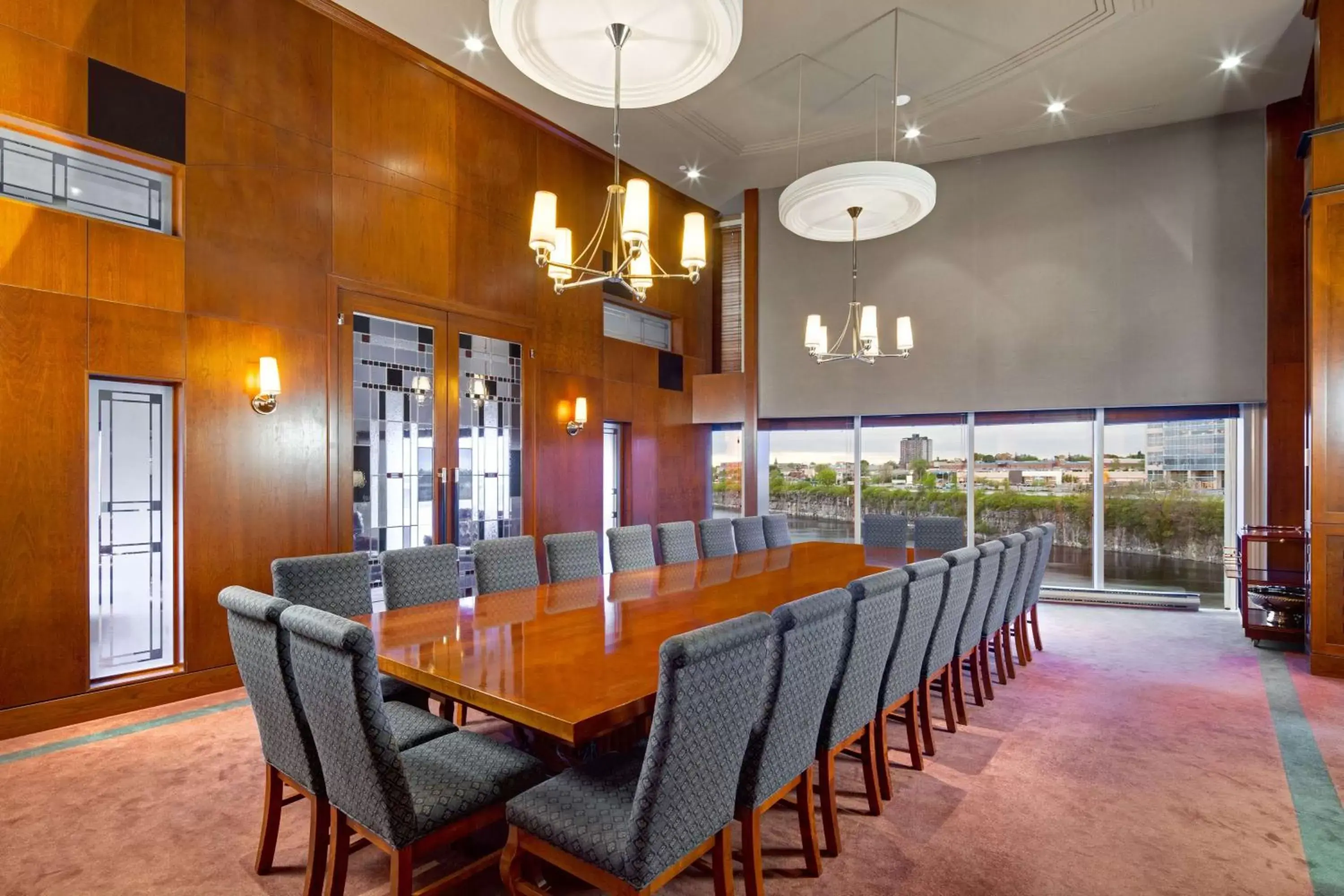 Meeting/conference room in Hilton Lac-Leamy
