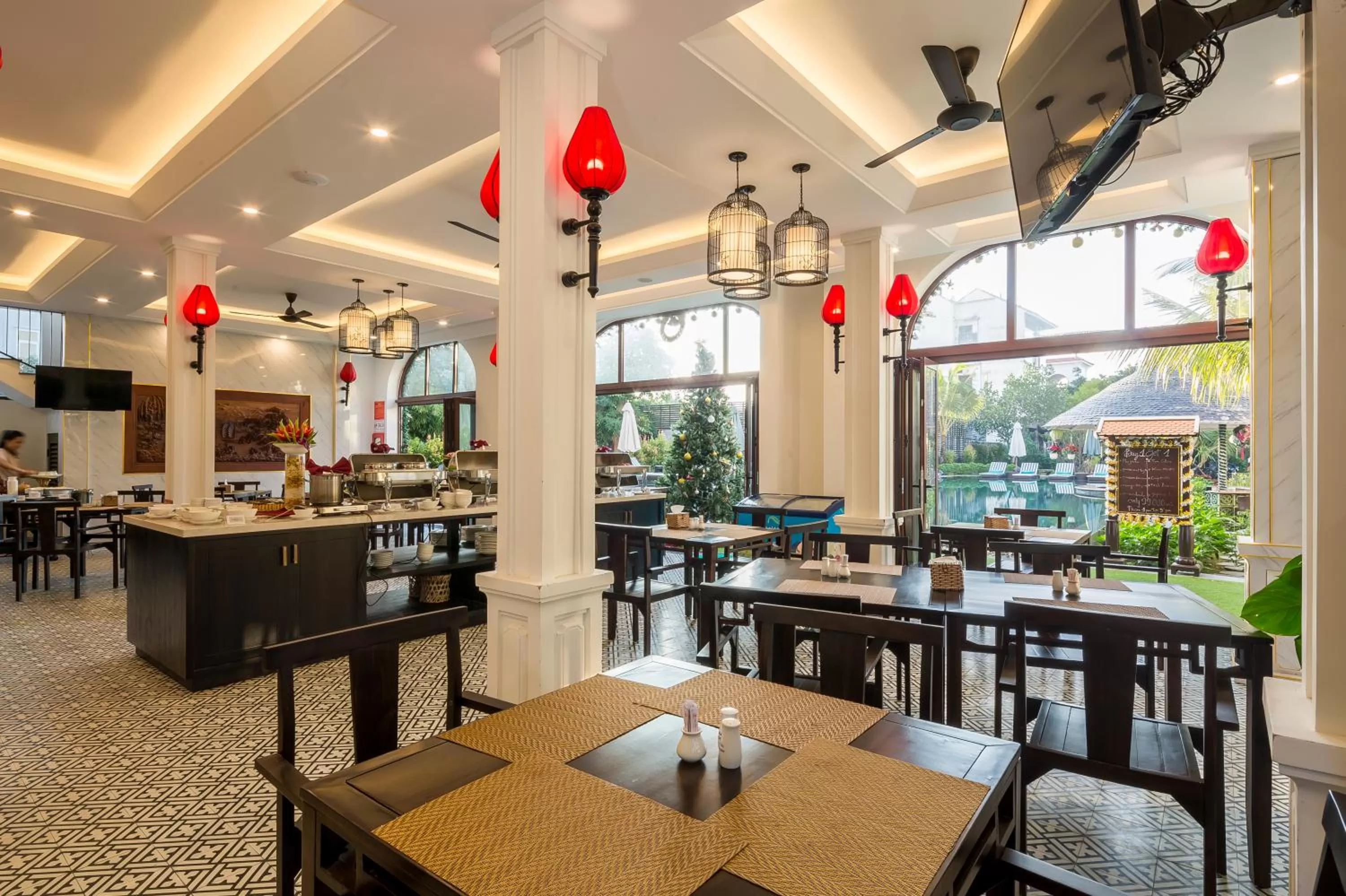 Restaurant/places to eat in Hoi An Emotion Boutique Villa