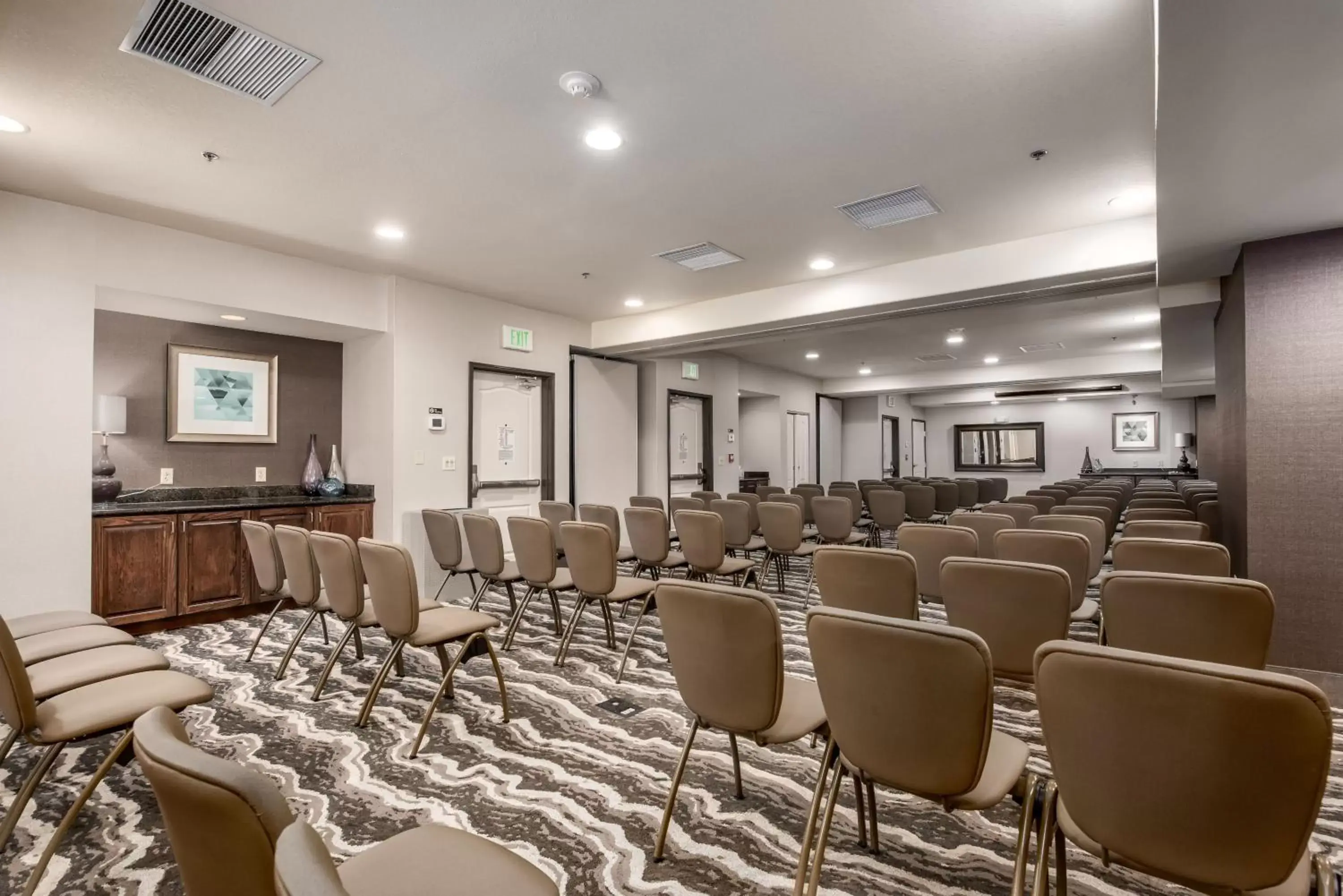 Meeting/conference room in Staybridge Suites Salt Lake-West Valley City, an IHG Hotel