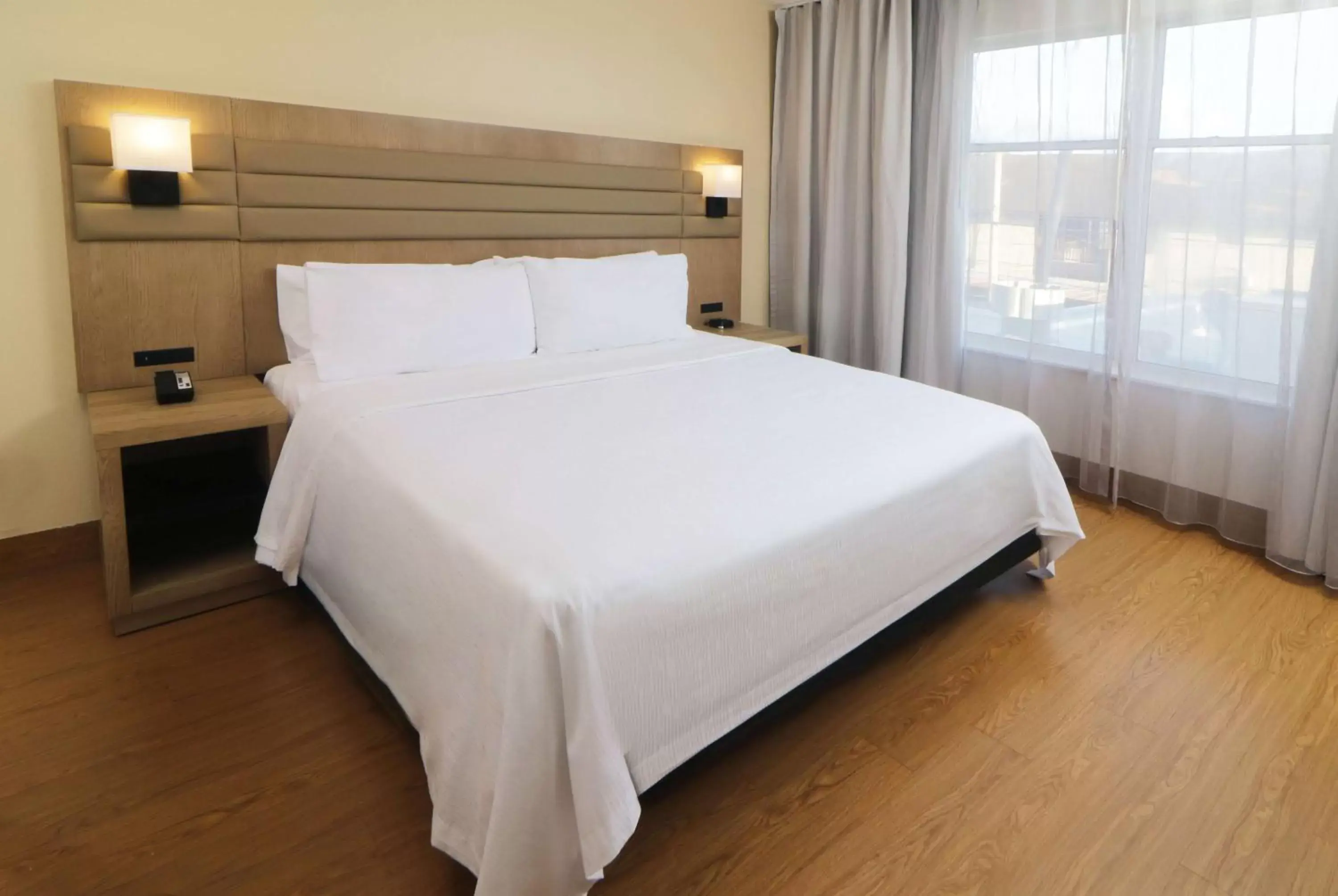 Photo of the whole room, Bed in Wyndham Garden McAllen at La Plaza Mall