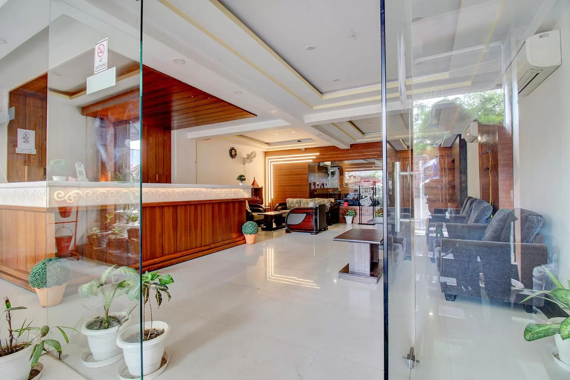 Lobby or reception in FabHotel PS Grand