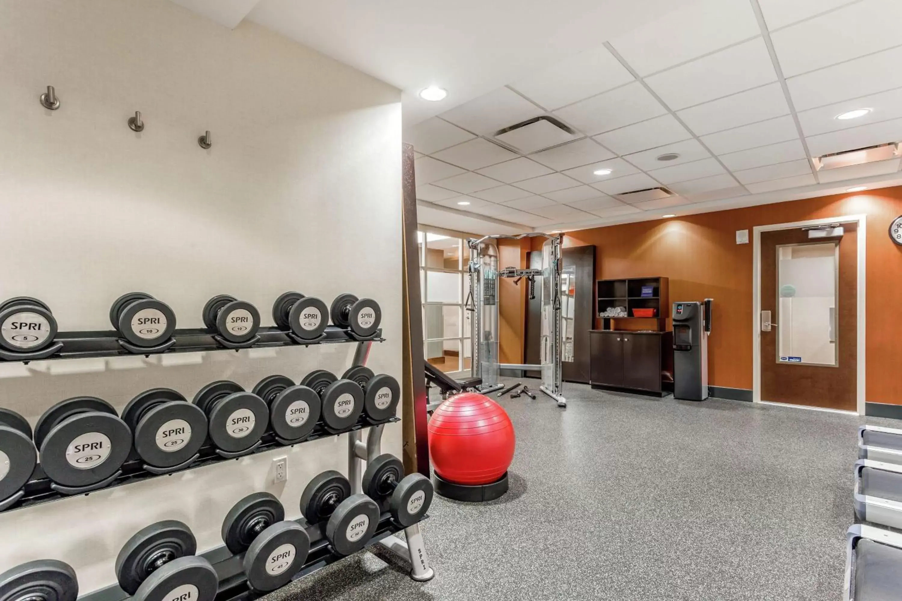 Fitness centre/facilities, Fitness Center/Facilities in Hampton Inn Manhattan Grand Central