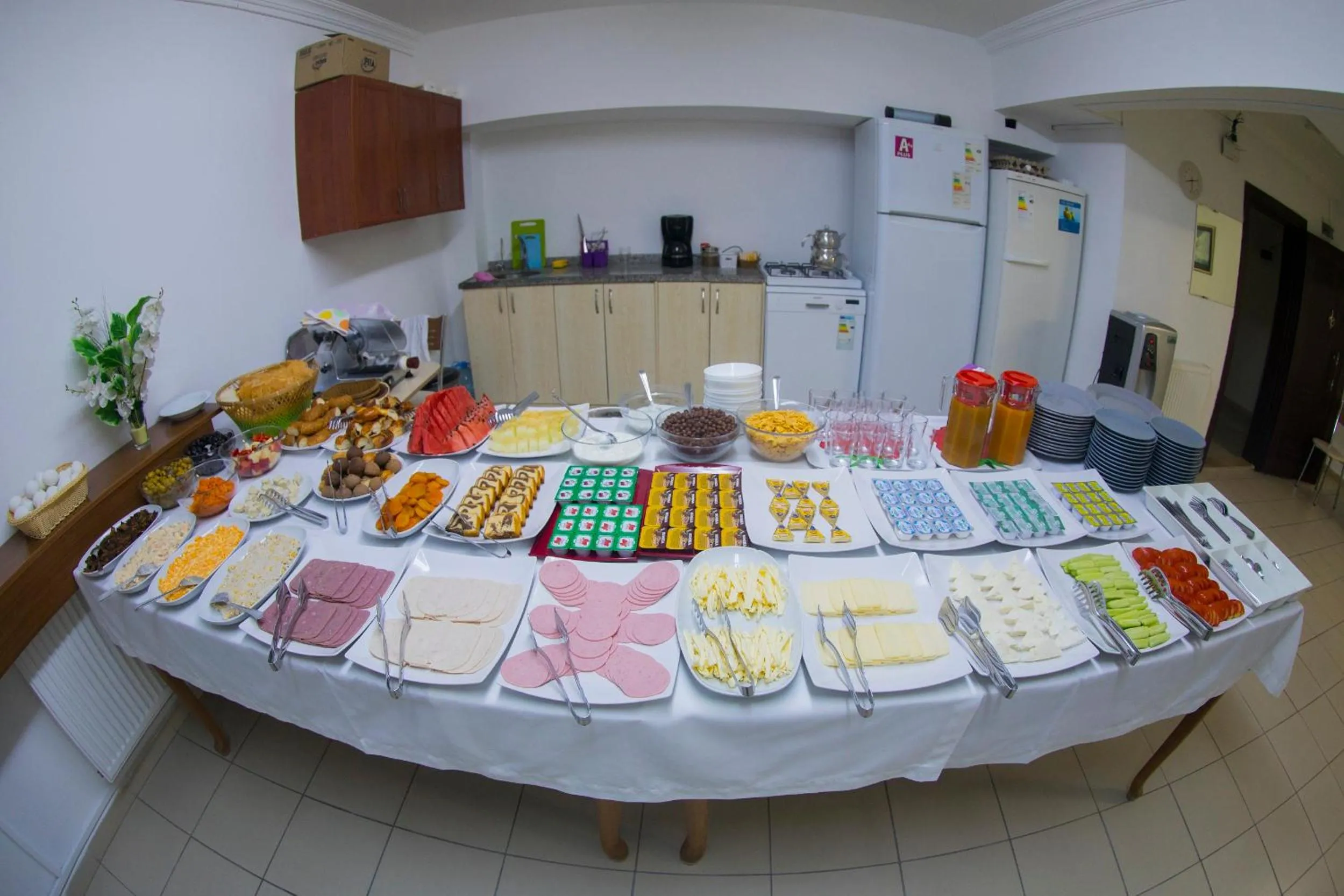 Buffet breakfast in Ramparts Hotel