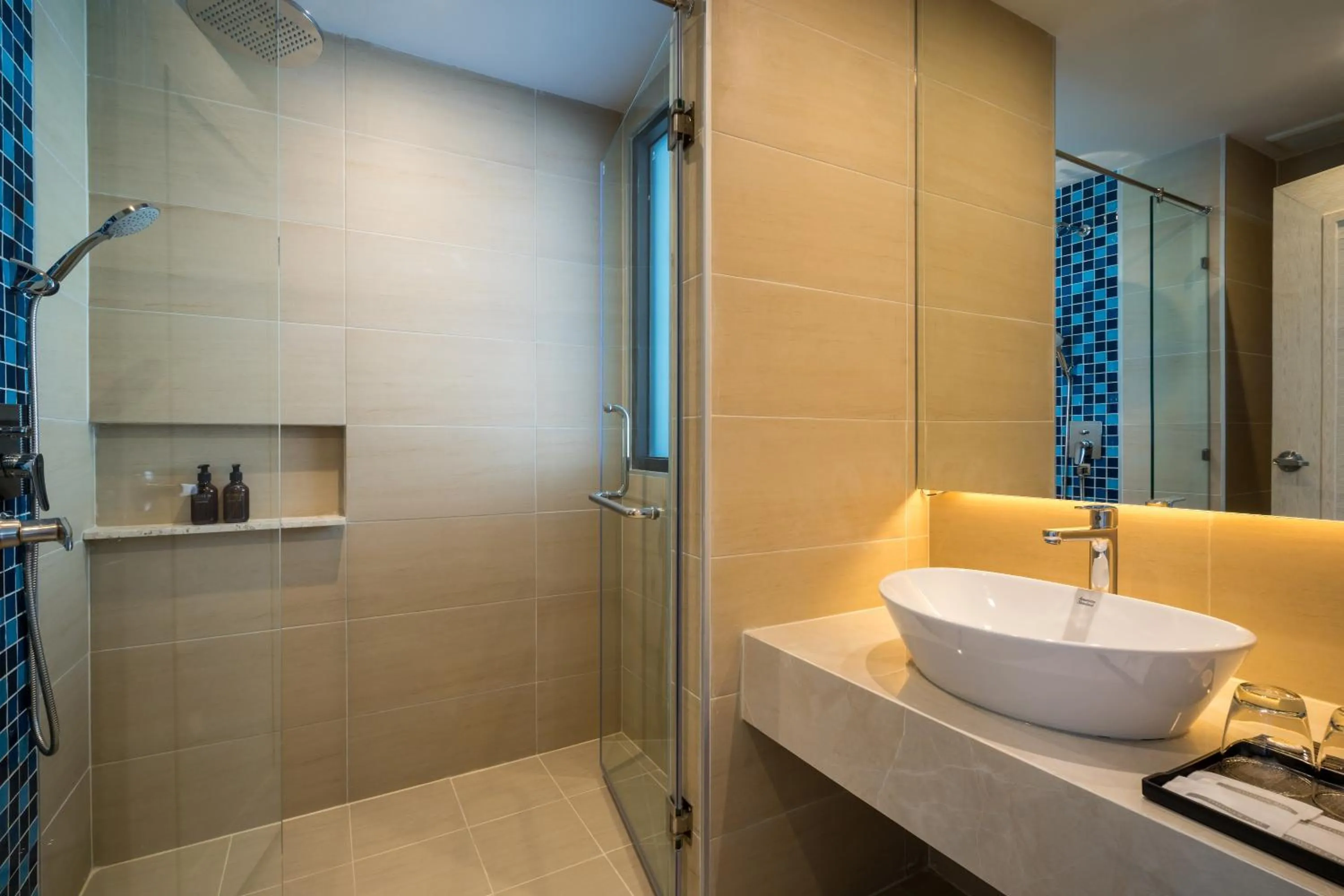 Toilet in Seabed Grand Hotel Phuket - SHA Extra Plus