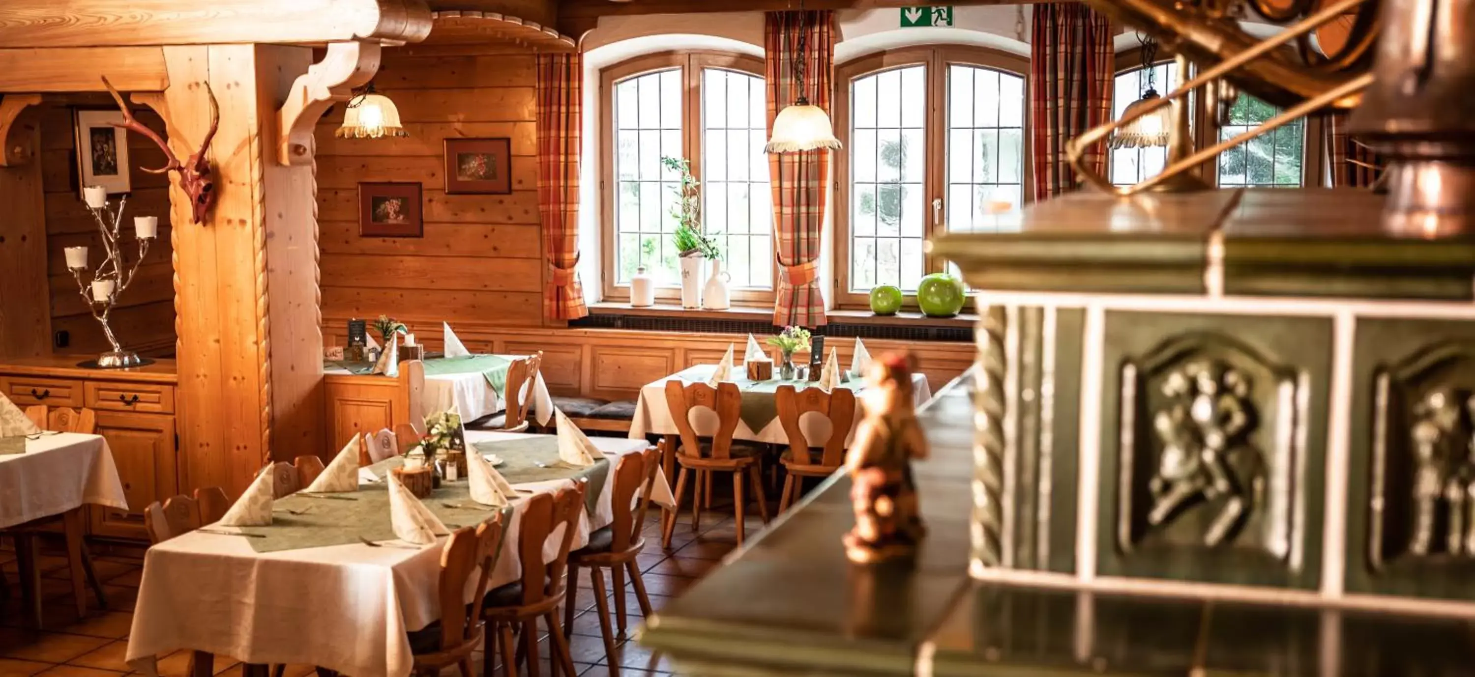 Restaurant/Places to Eat in Gasthof Adler