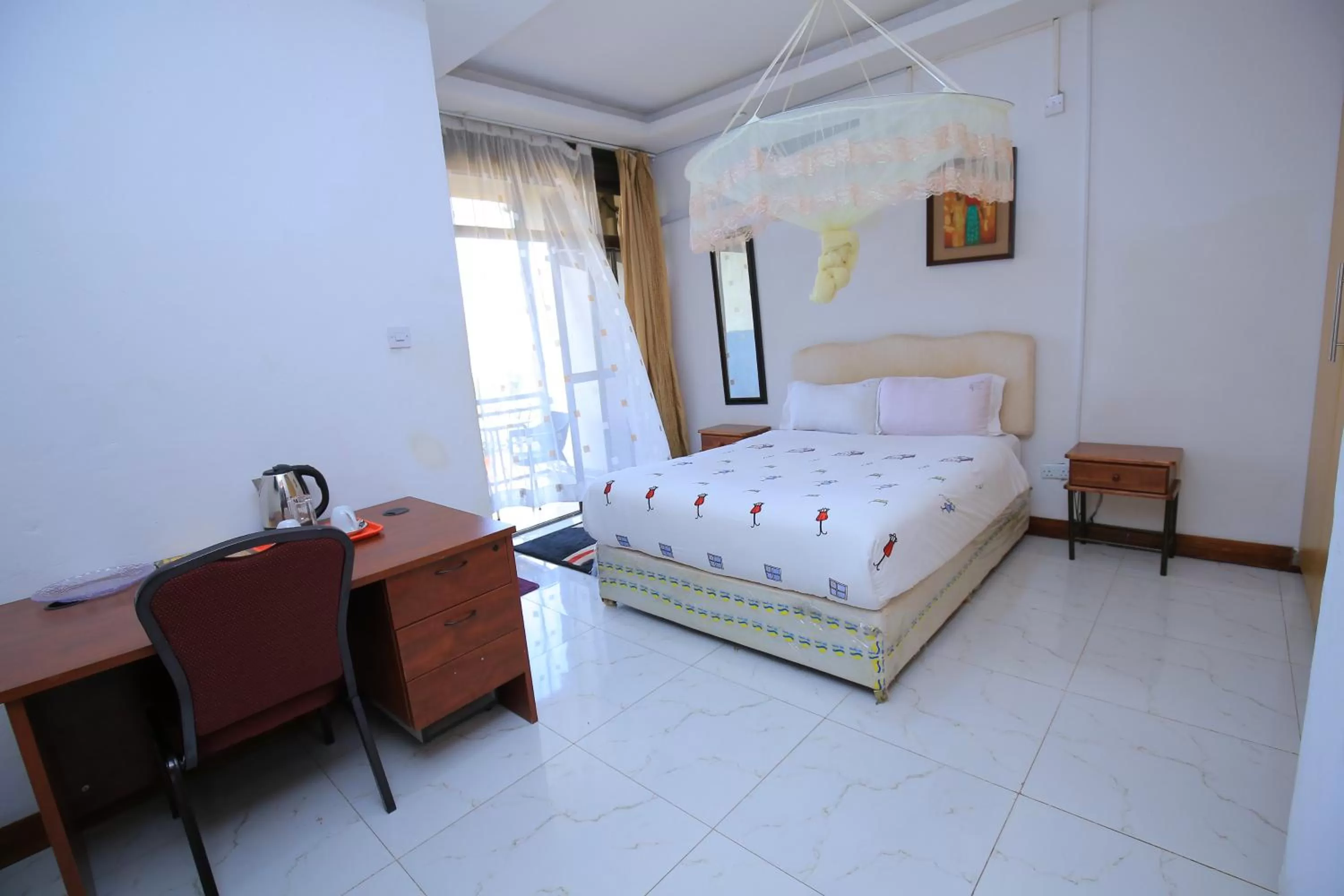 Bed in Frontiers Hotel & Conference Entebbe