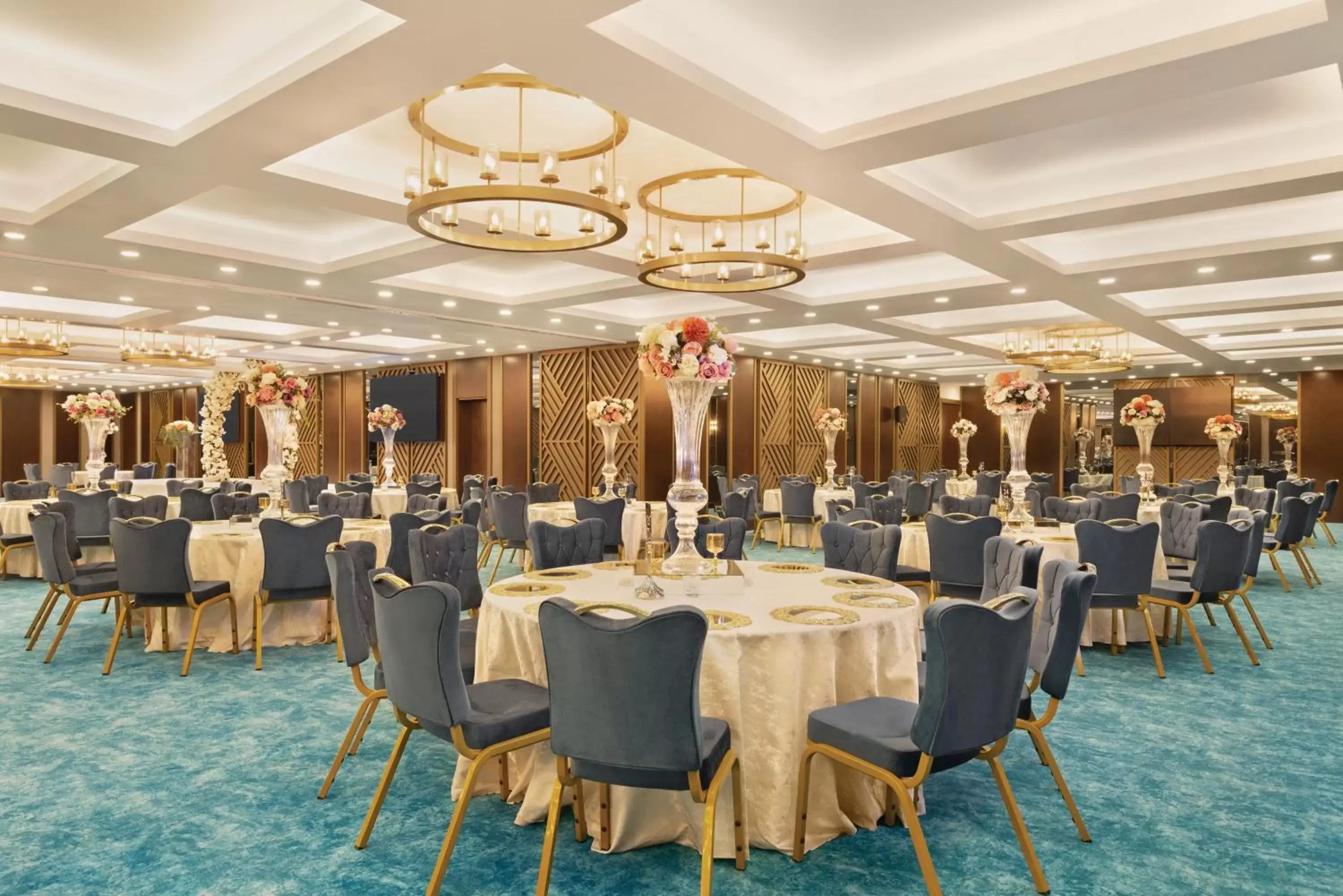 Banquet/Function facilities, Restaurant/Places to Eat in Days Hotel by Wyndham Istanbul Maltepe