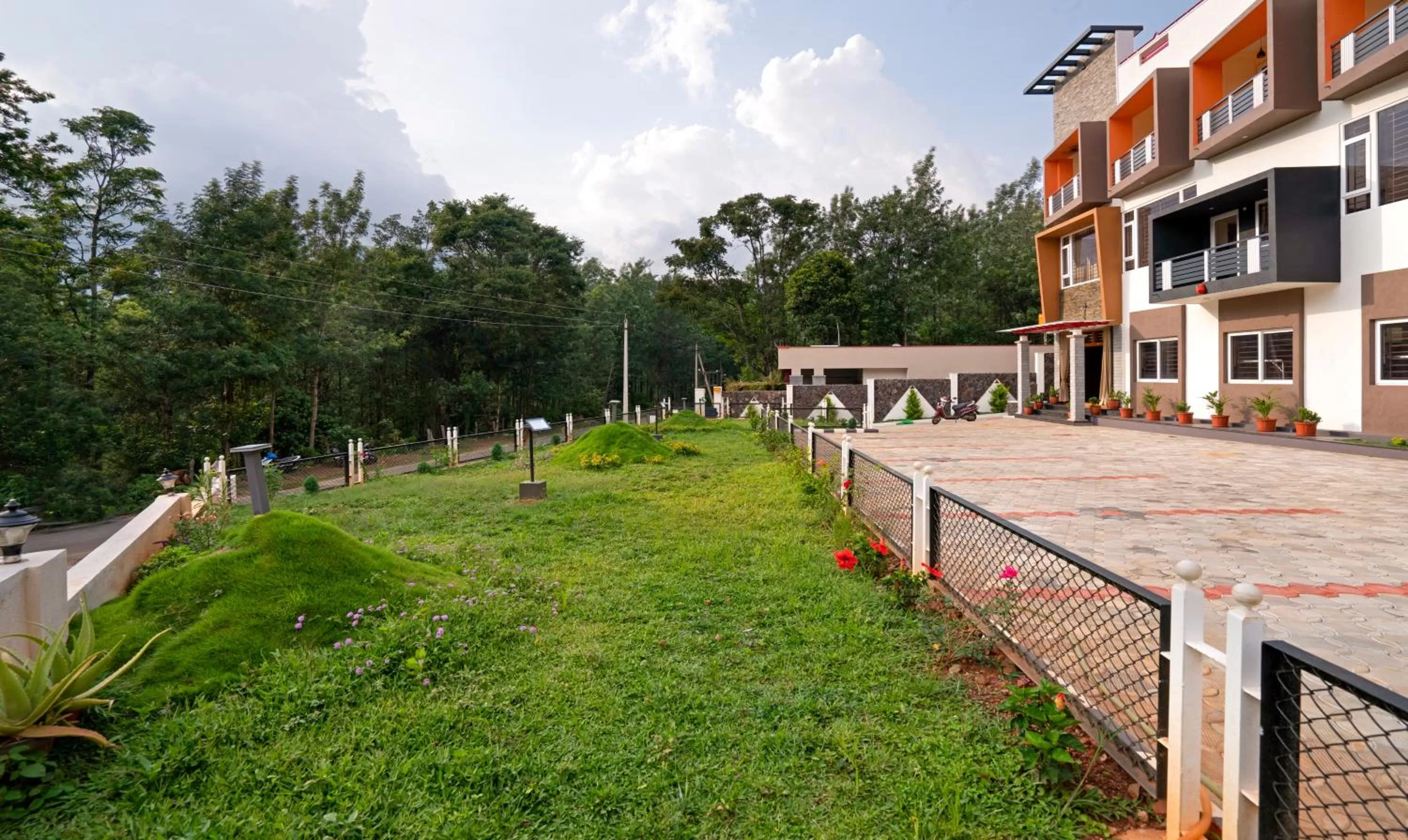 Property building in Treebo 3C Comforts