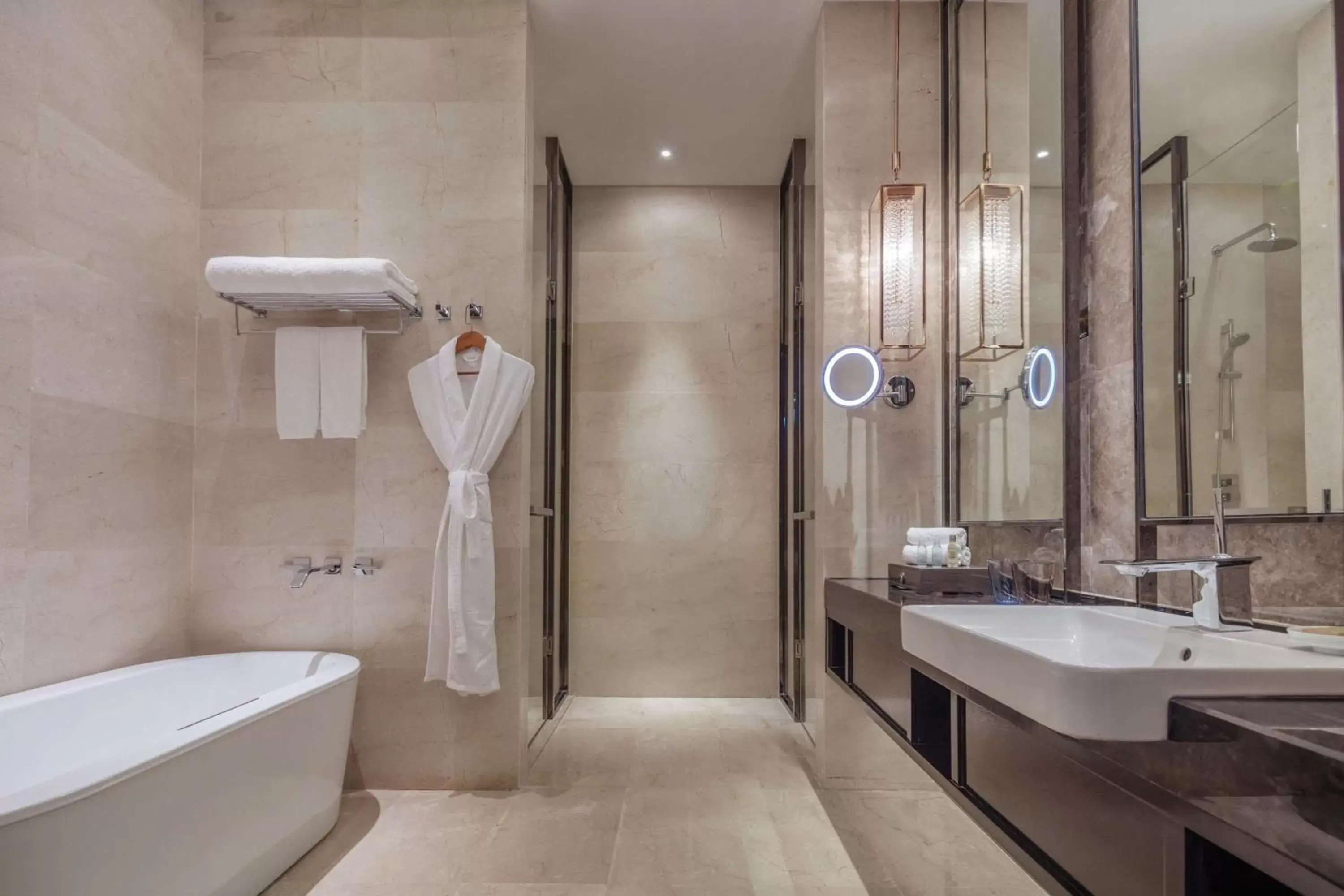 Bathroom in Hilton Haikou