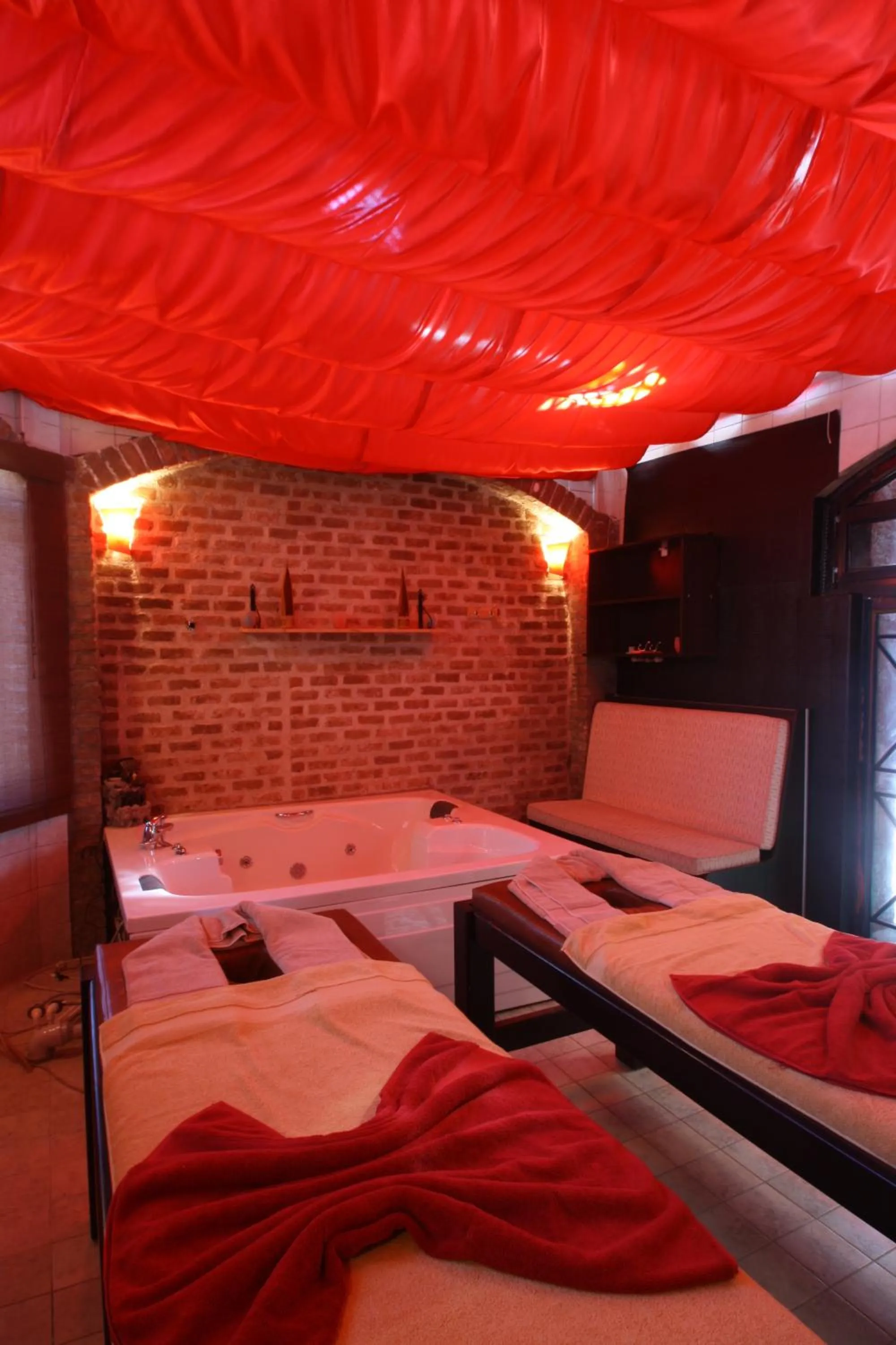 Spa and wellness centre/facilities, Bed in Belkon Hotel