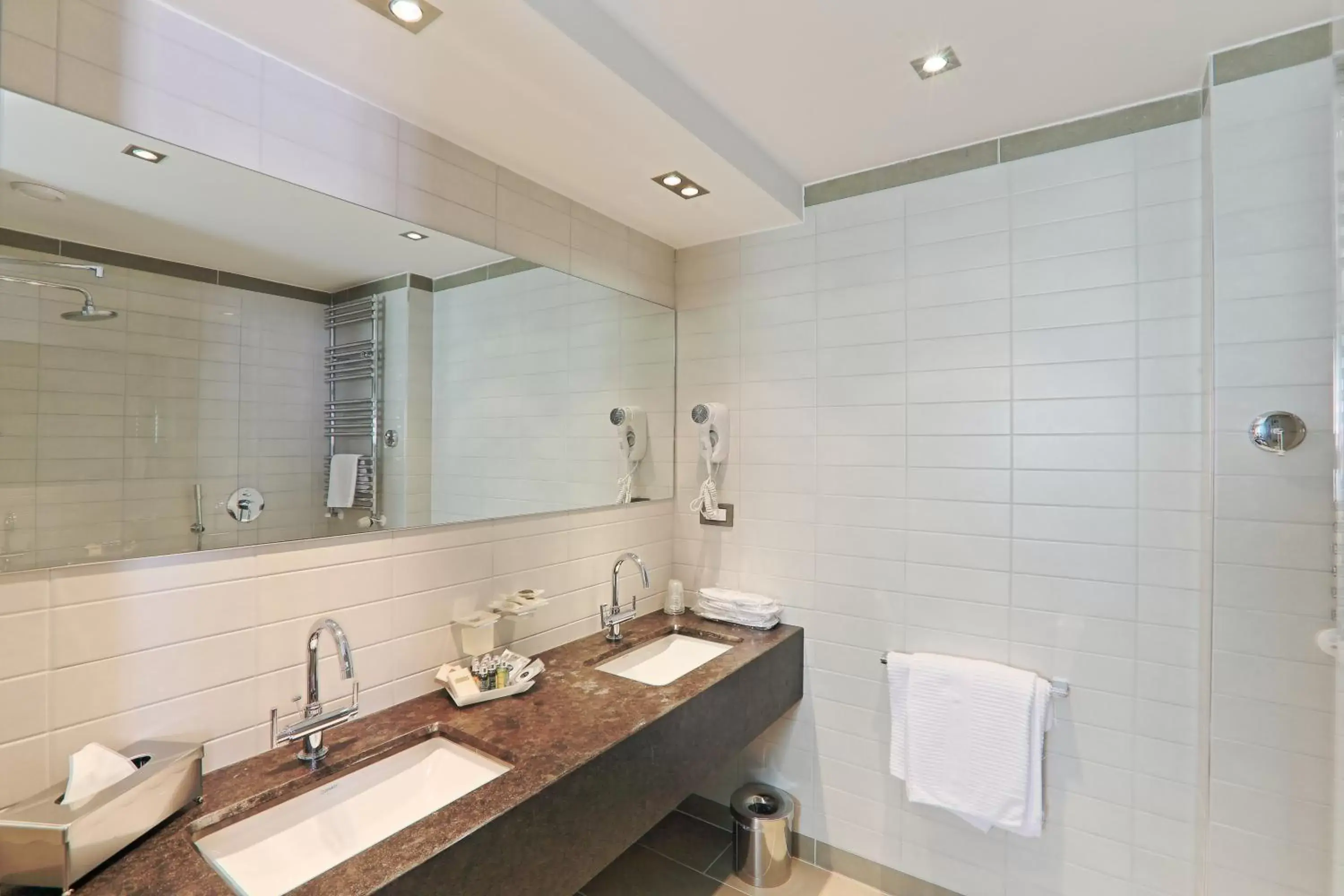 Toilet, Bathroom in Hotel Mirasole International