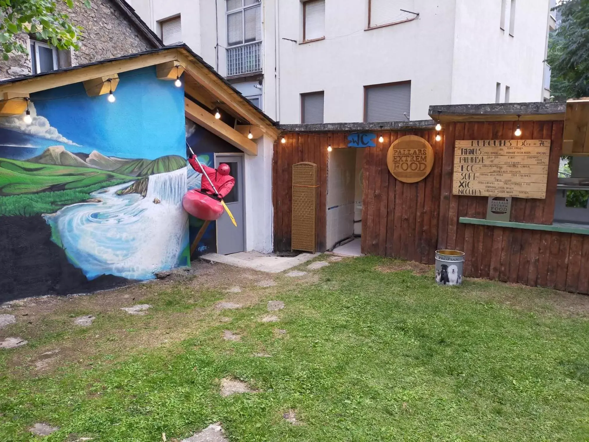 Restaurant/places to eat in Pey Resort Restaurant/places to eat in Pey Resort