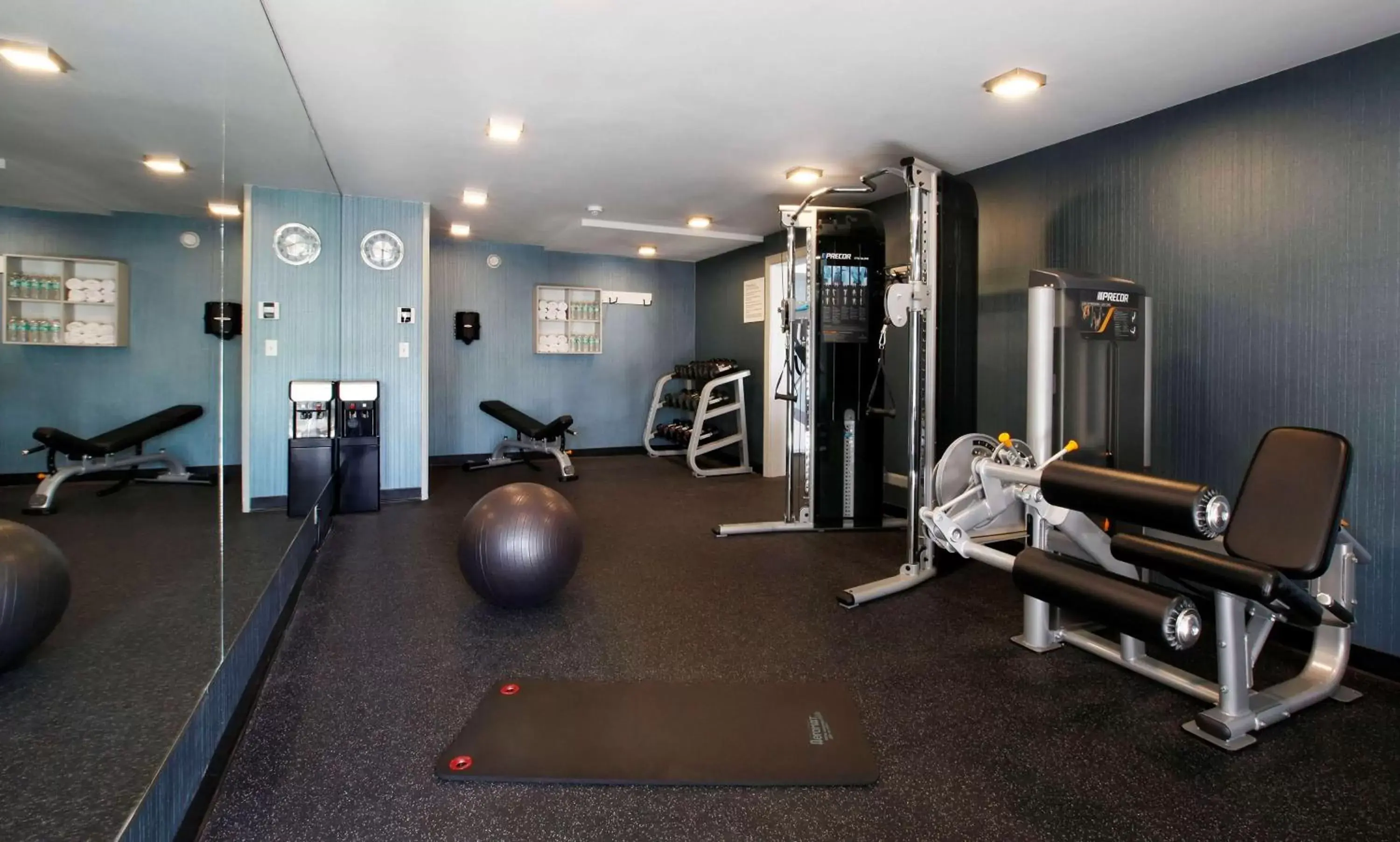 Activities, Fitness Center/Facilities in Radisson Hotel Oakland Airport