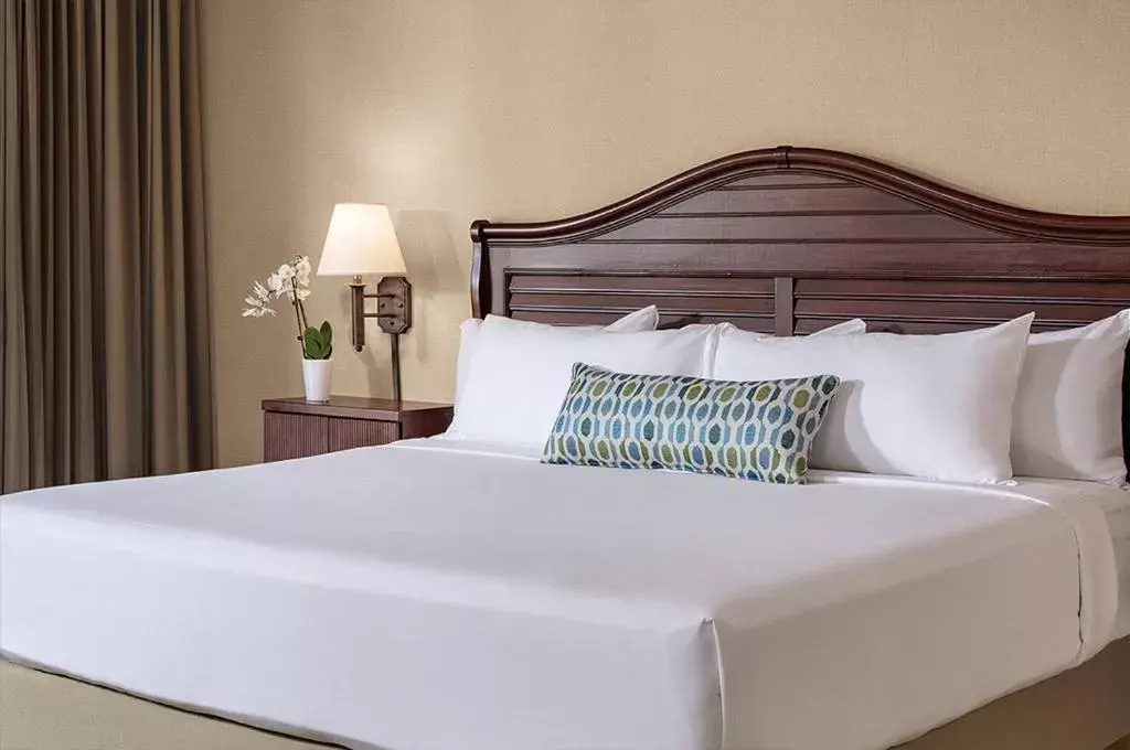 Bed in Bahia Resort Hotel