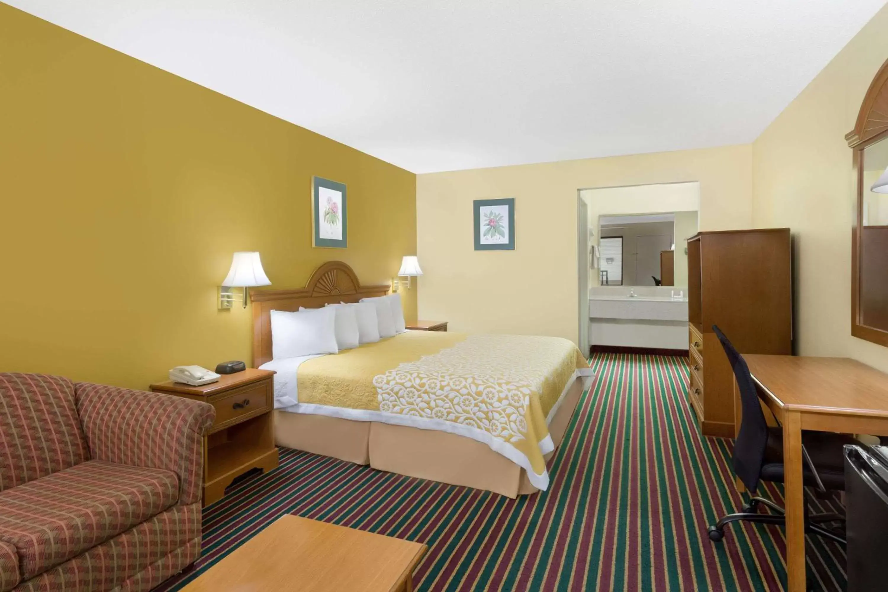 Photo of the whole room in Days Inn by Wyndham Biscoe