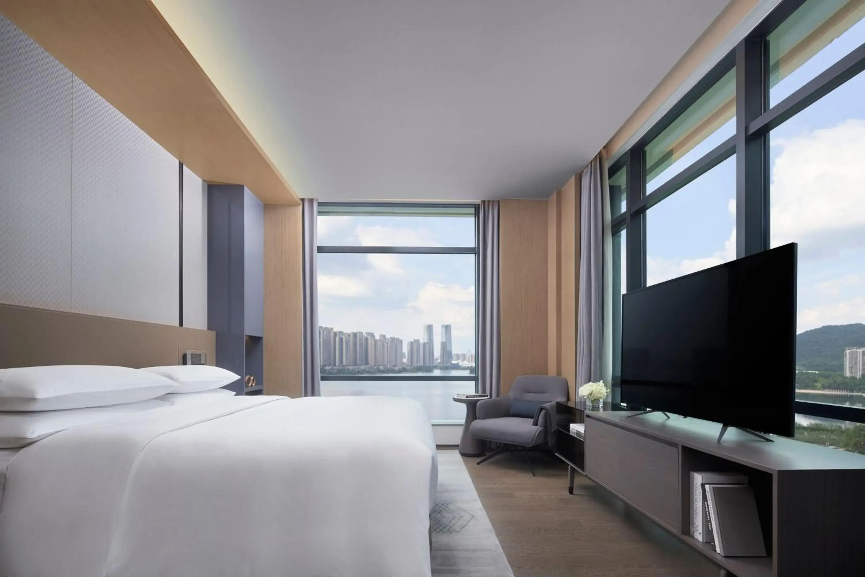 Bedroom, TV/Entertainment Center in The Meixi Lake, Changsha Marriott Executive Apartments