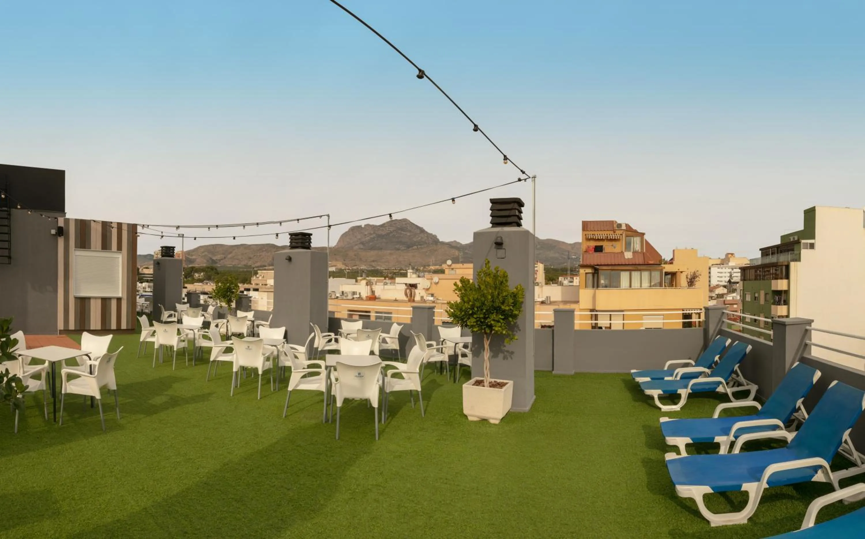 Swimming pool in Hotel Olympus