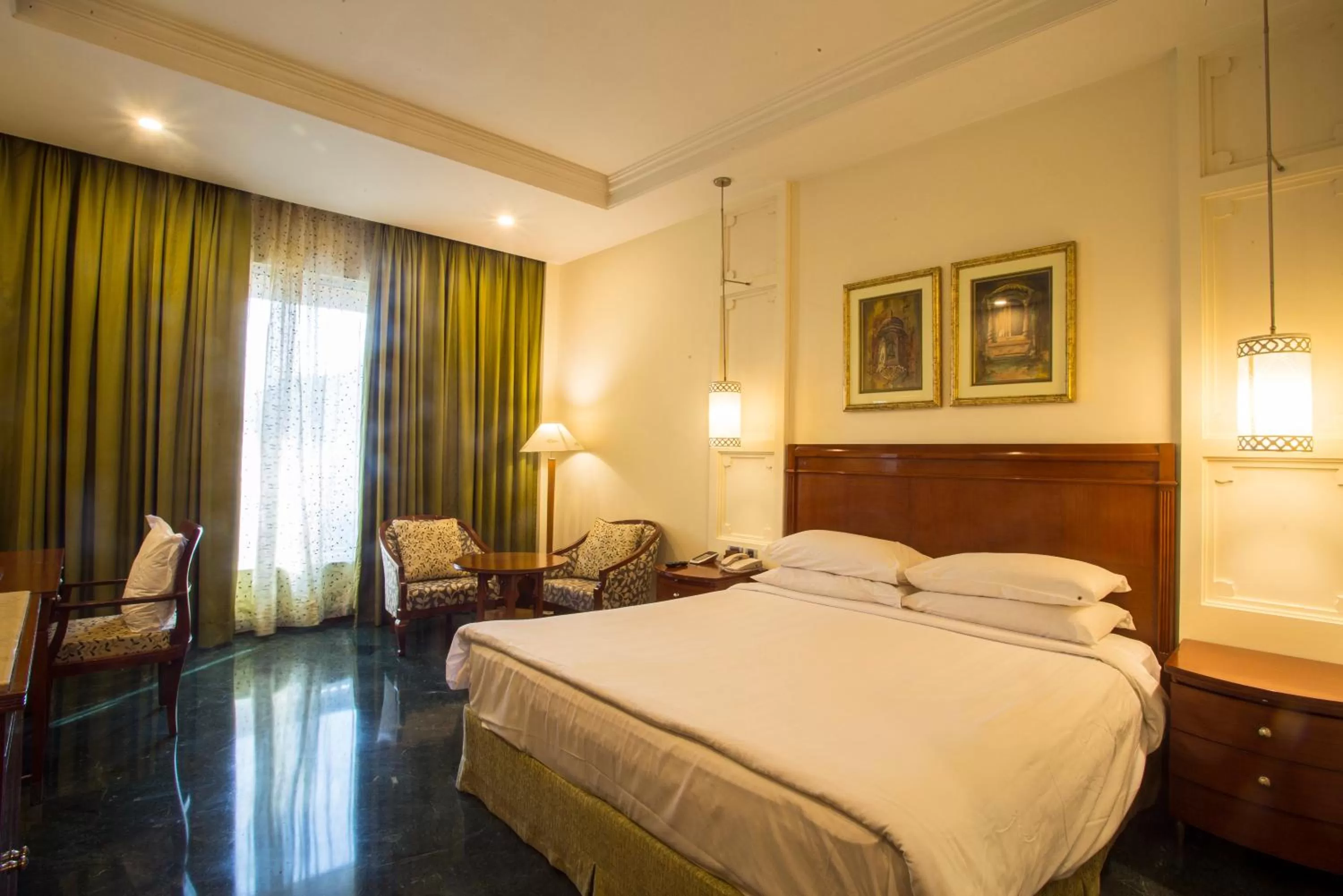 Bedroom, Bed in ITC Rajputana, a Luxury Collection Hotel, Jaipur