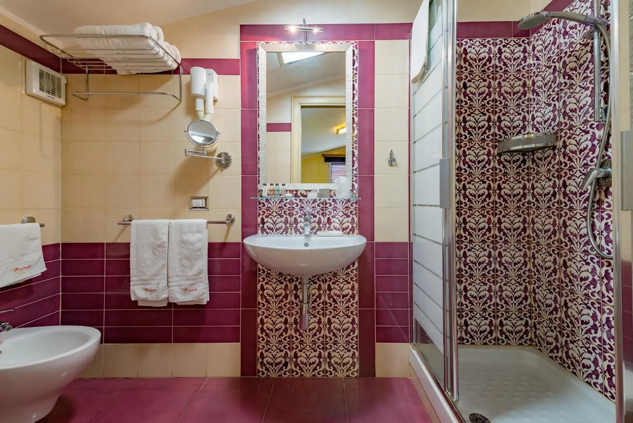 Bathroom in Vittorio Emanuele Boutique Hotel