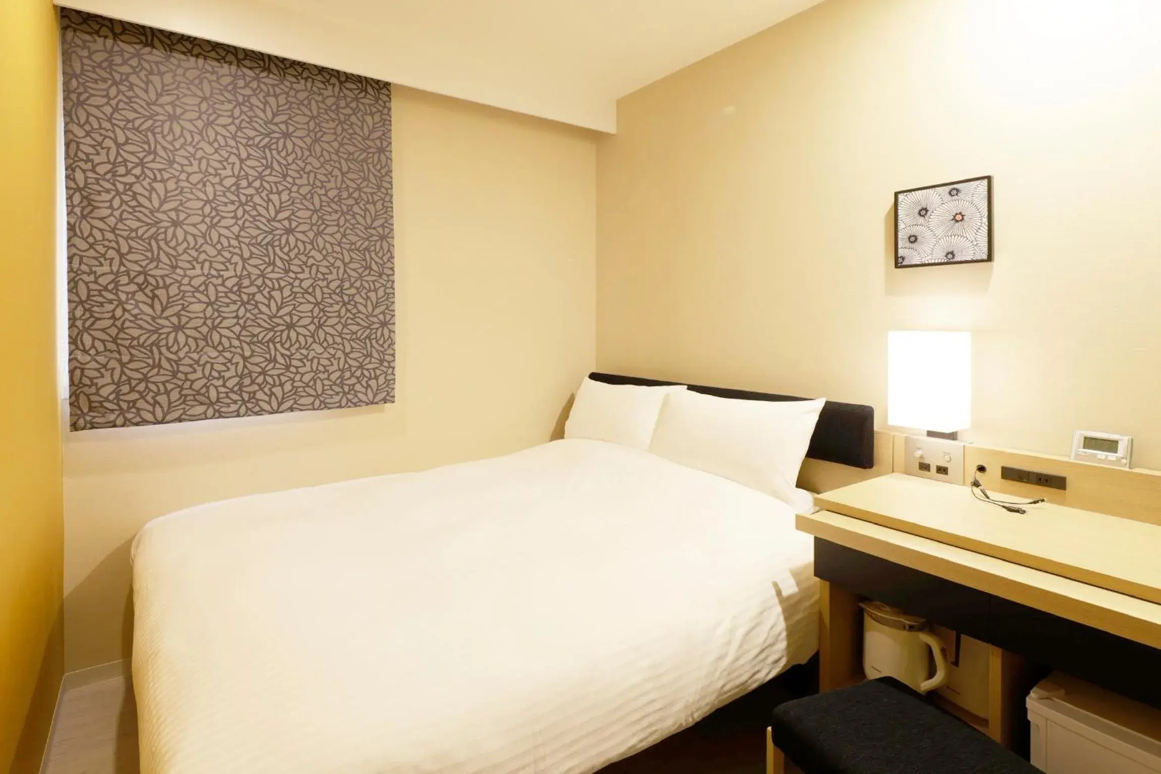Bed in Hotel Nihonbashi Saibo