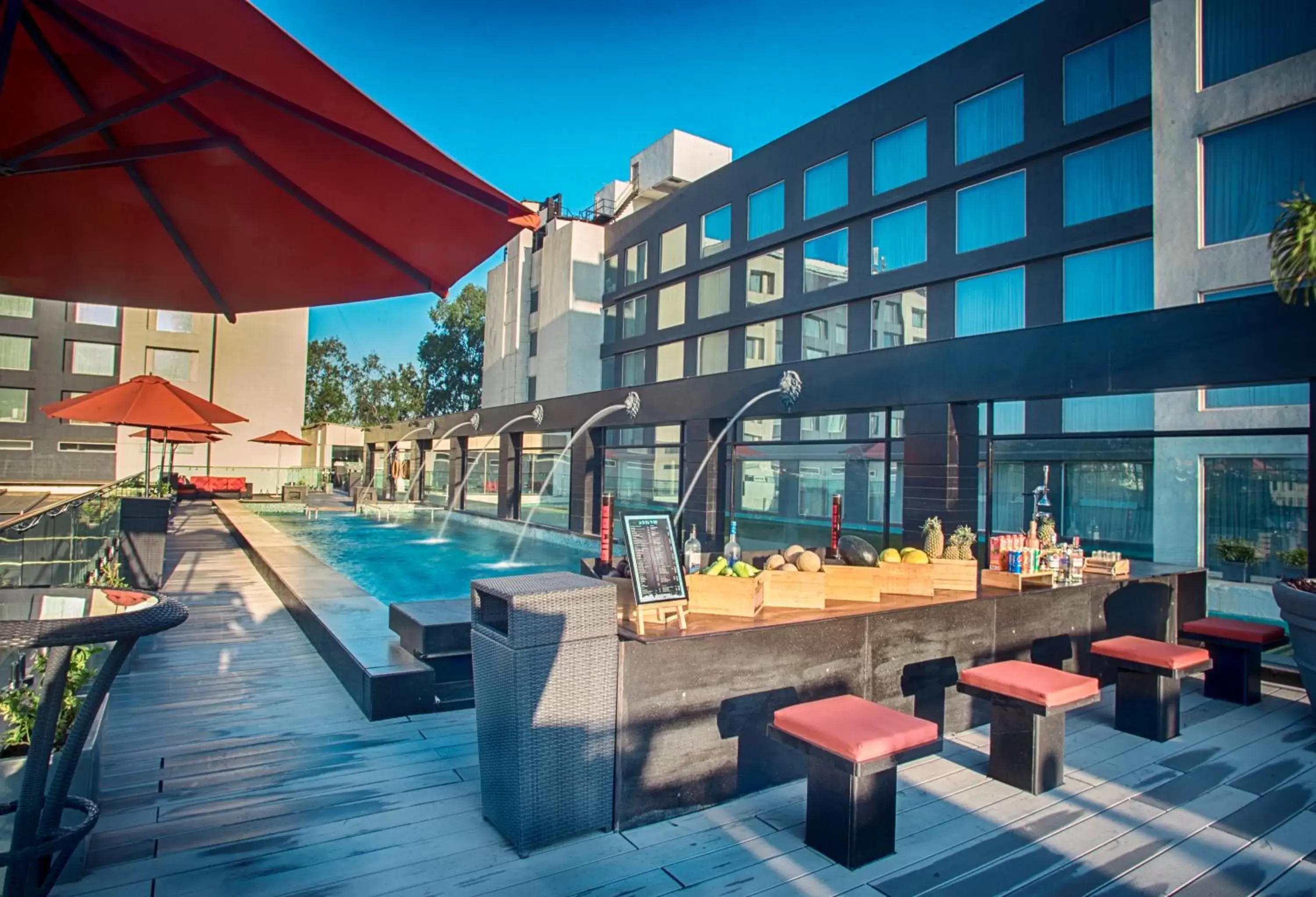 Pool view, Swimming Pool in Indore Marriott Hotel