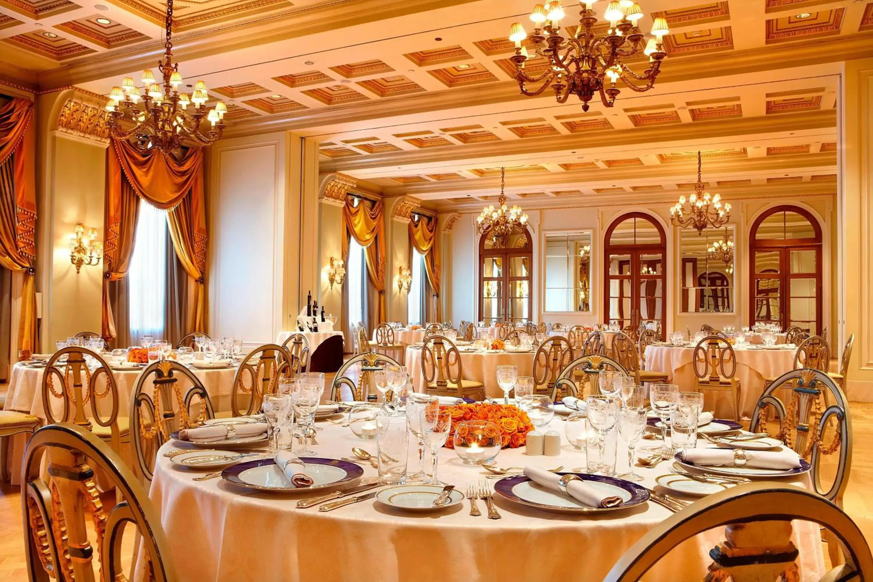Meeting/conference room, Restaurant/Places to Eat in Hotel Grande Bretagne, a Luxury Collection Hotel, Athens
