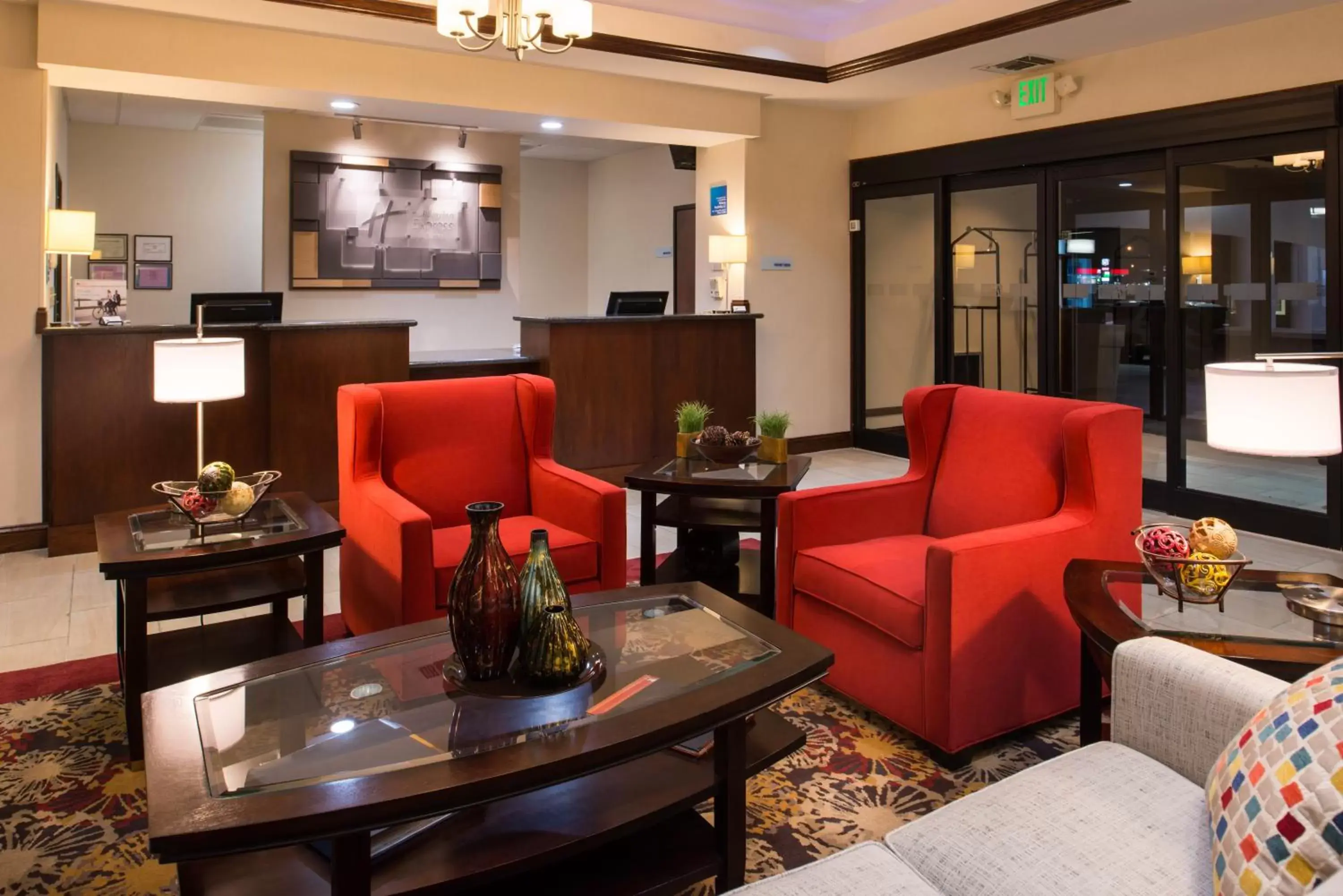 Property building, Lobby/Reception in Holiday Inn Express & Suites Pittsburg, an IHG Hotel
