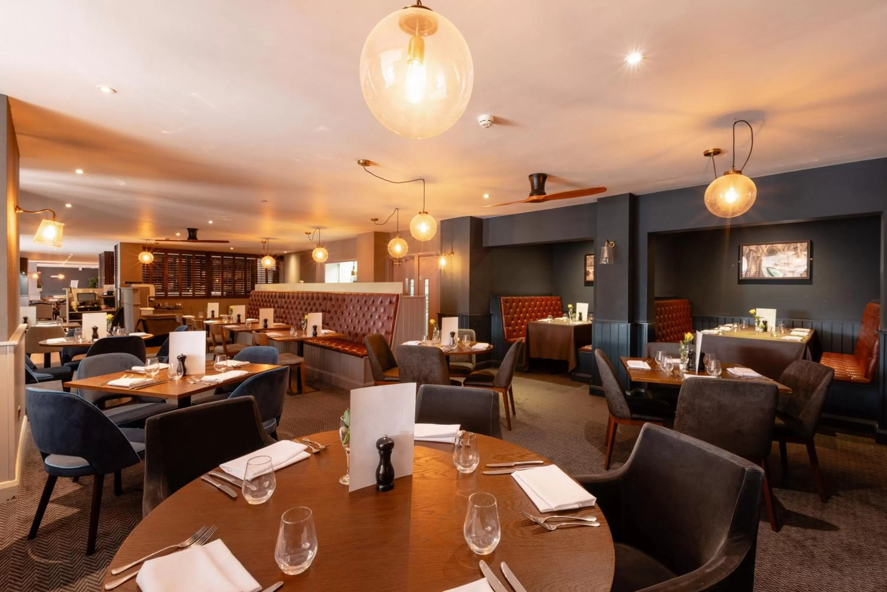 Restaurant/places to eat in The Stones Hotel