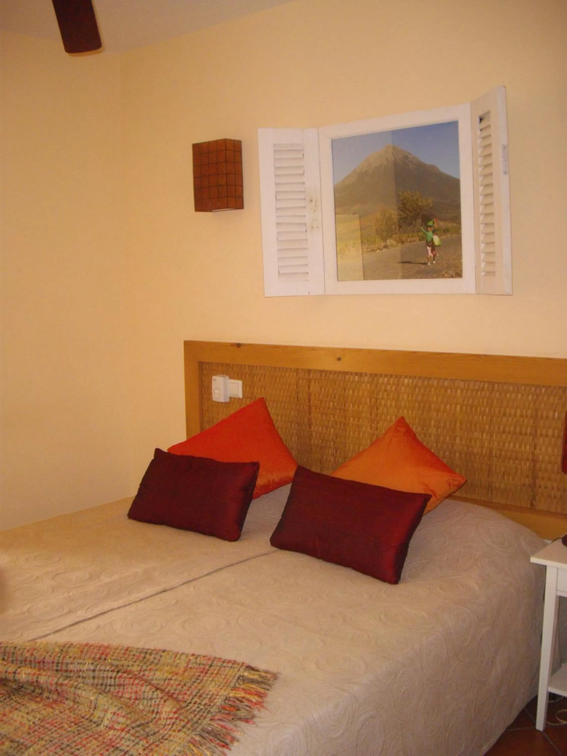 Decorative detail, Bed in Kira's Boutique Hotel