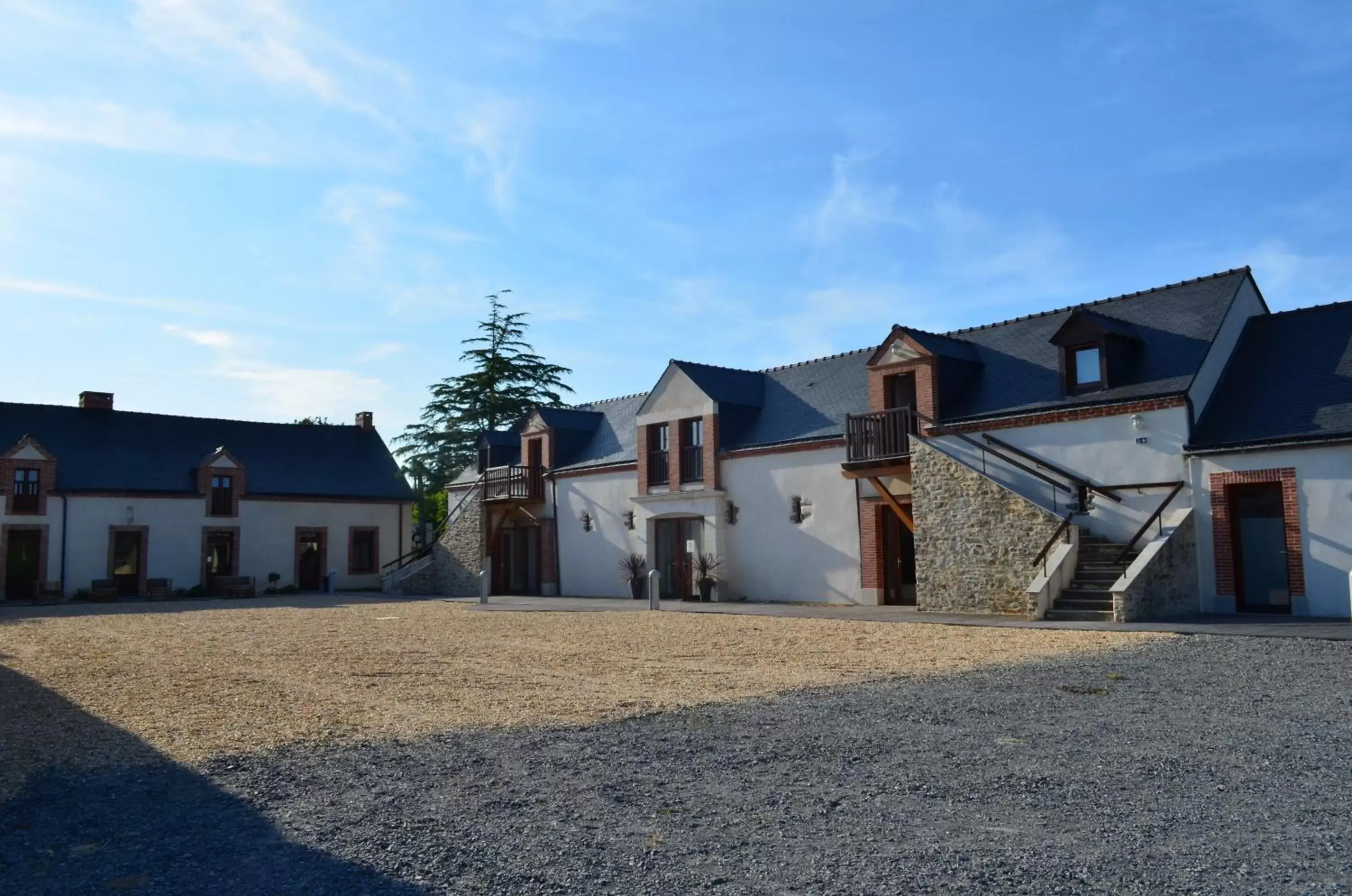 Property Building in La Ferme Du Blanchot