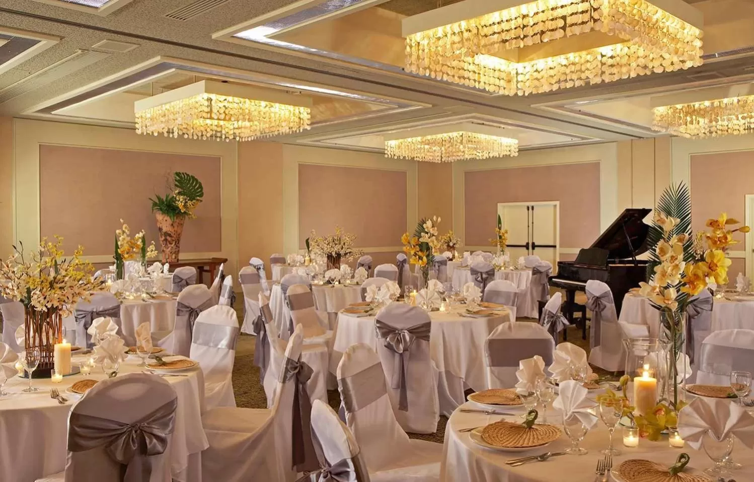 Banquet/Function facilities in OUTRIGGER Kaua'i Beach Resort & Spa