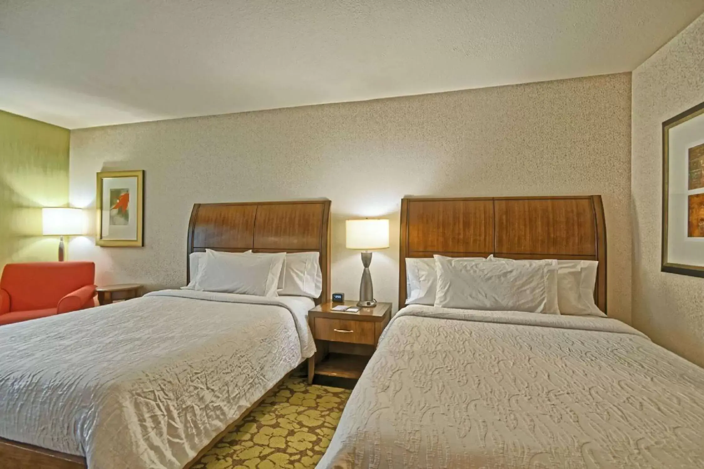 Bed in Hilton Garden Inn by Hilton Mount Laurel