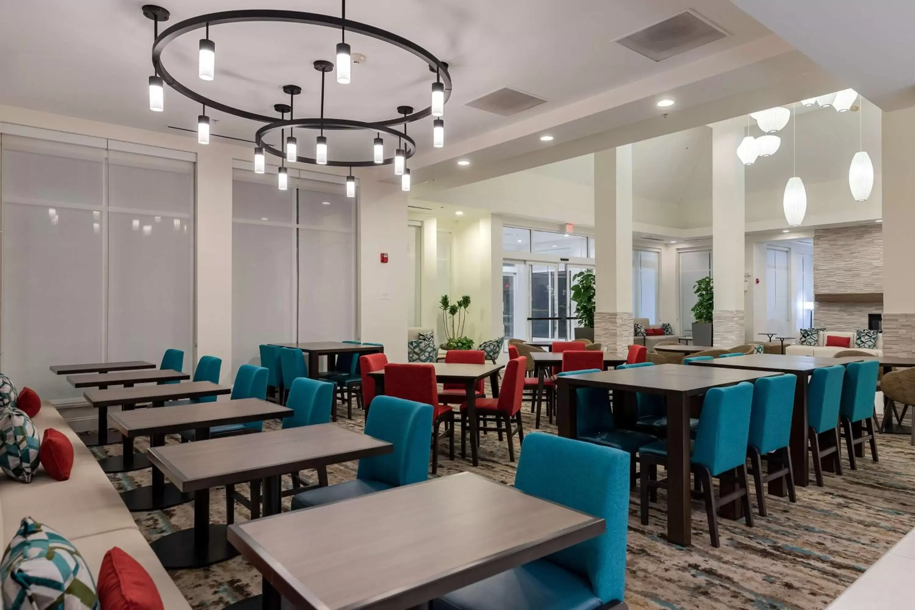 Restaurant/places to eat in Hilton Garden Inn Tifton Restaurant/places to eat in Hilton Garden Inn Tifton