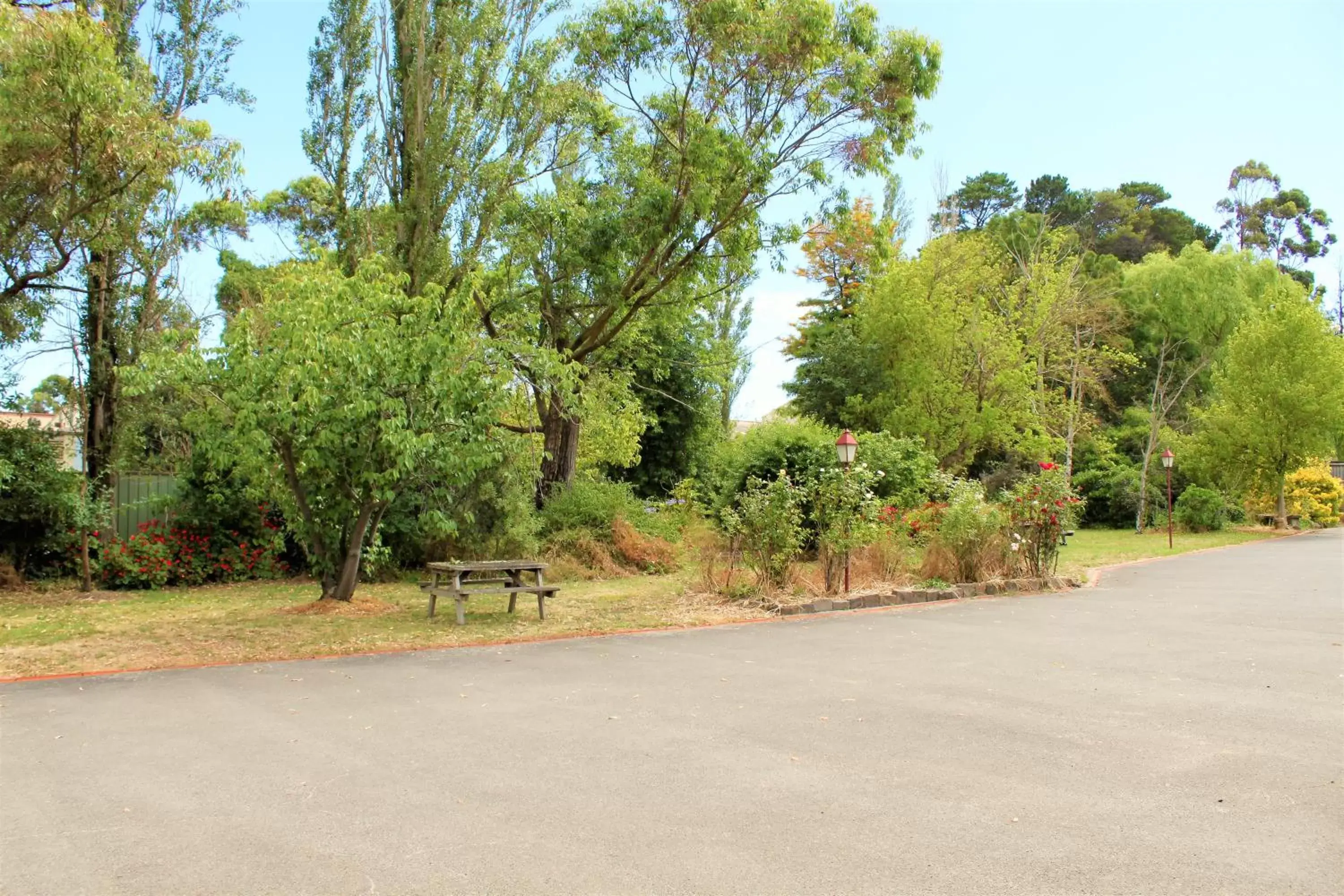 Garden in Ballarat Eureka Lodge Motel