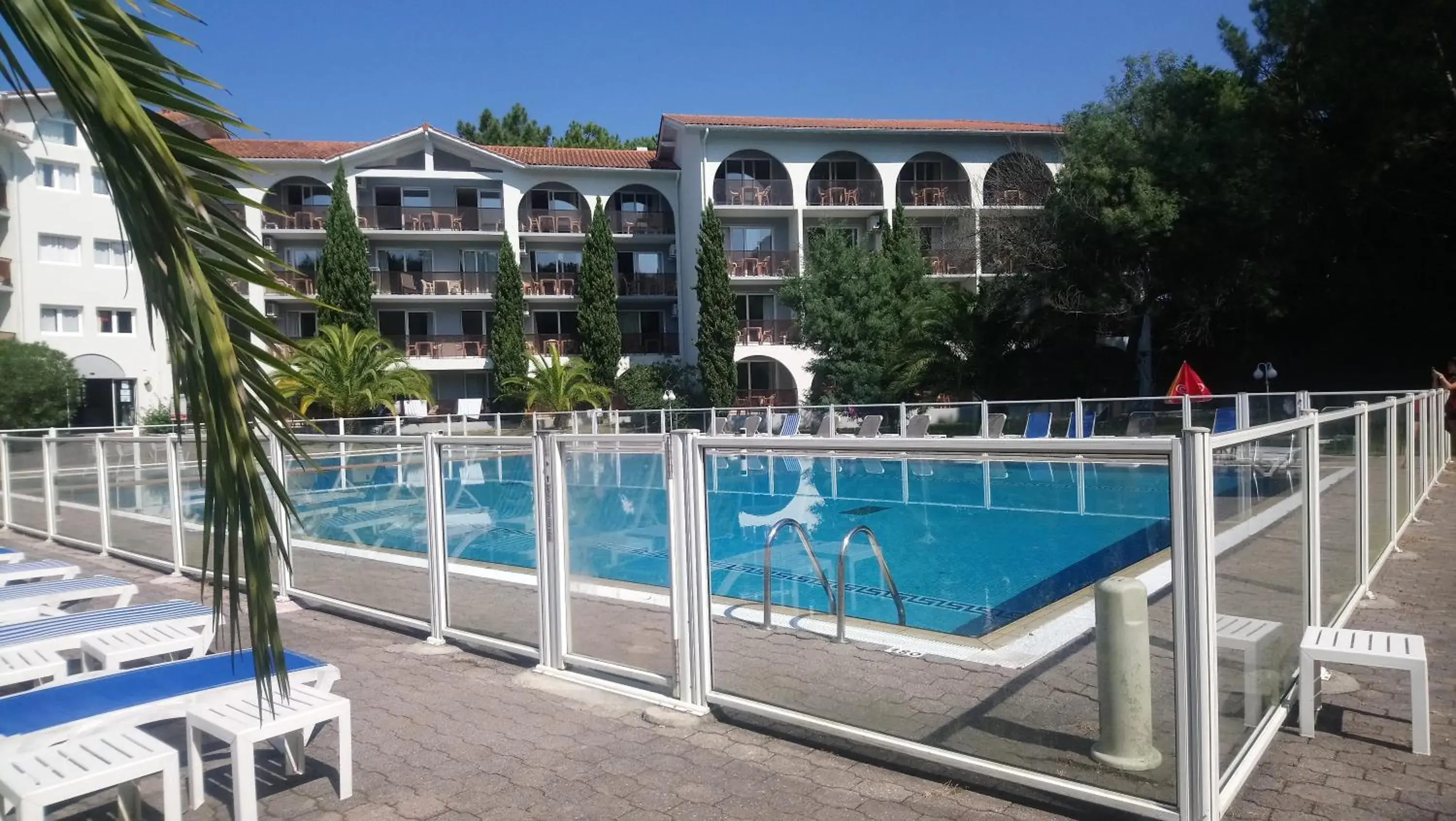 Decorative detail, Swimming Pool in Hotel Résidence Anglet Biarritz-Parme