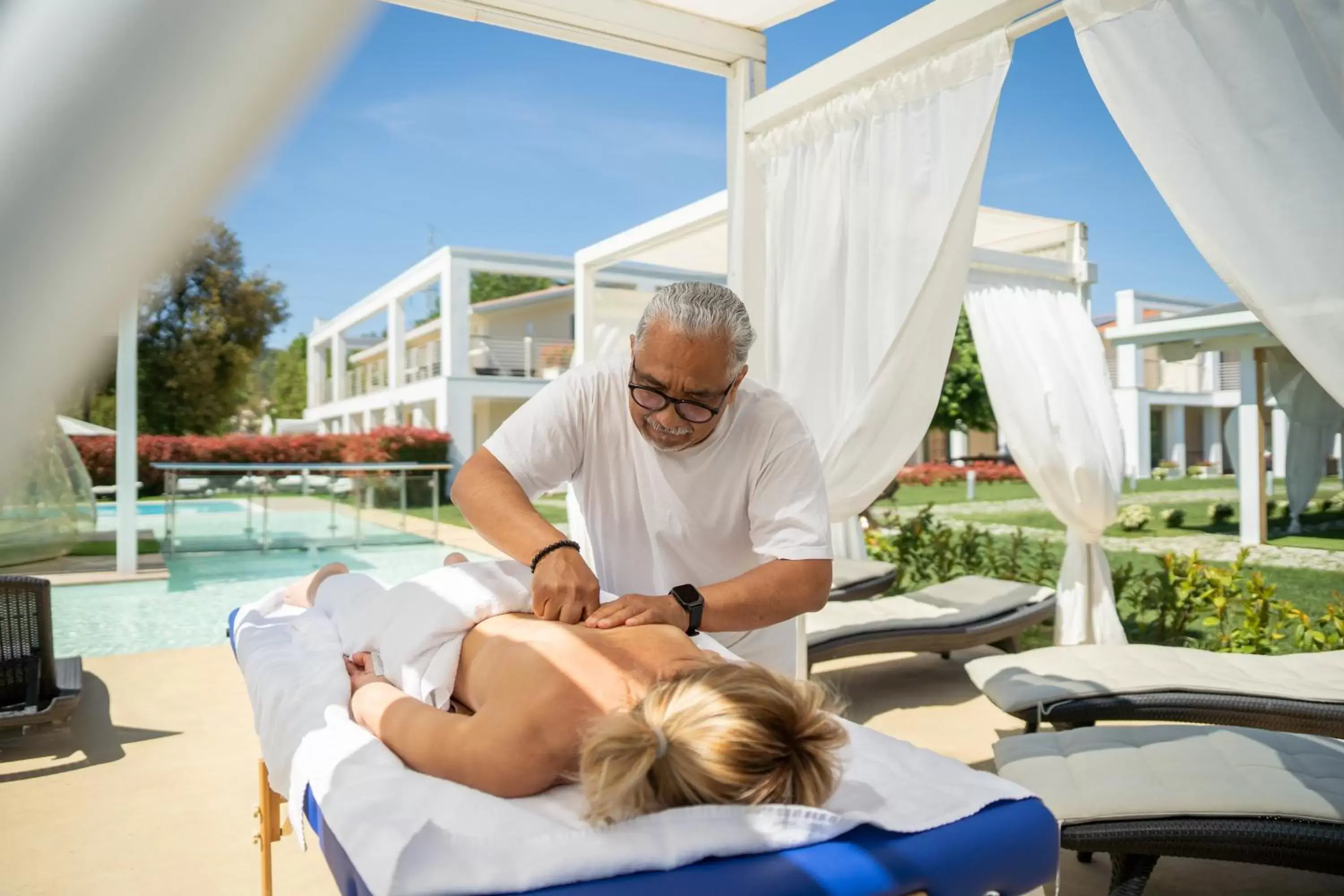 Massage in iConic Wellness Resort