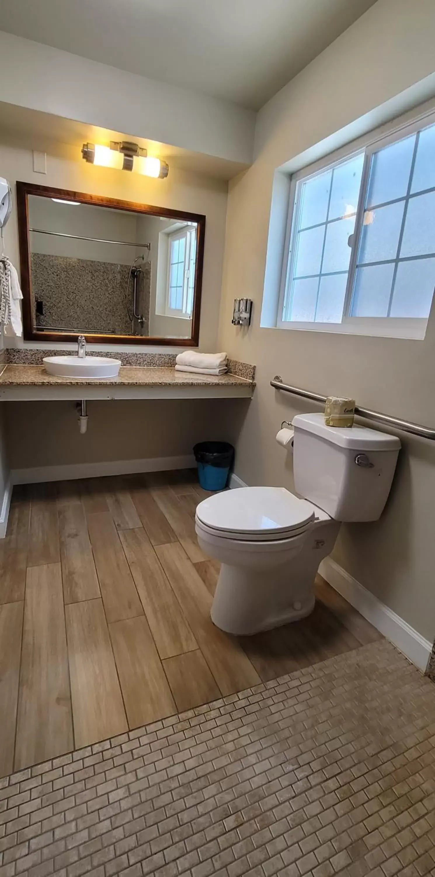 Bathroom in Beachwalker Inn & Suites