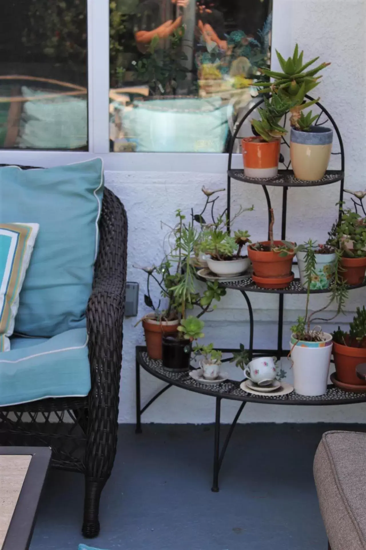 Patio, Swimming Pool in Sweet Dreams B&B LA