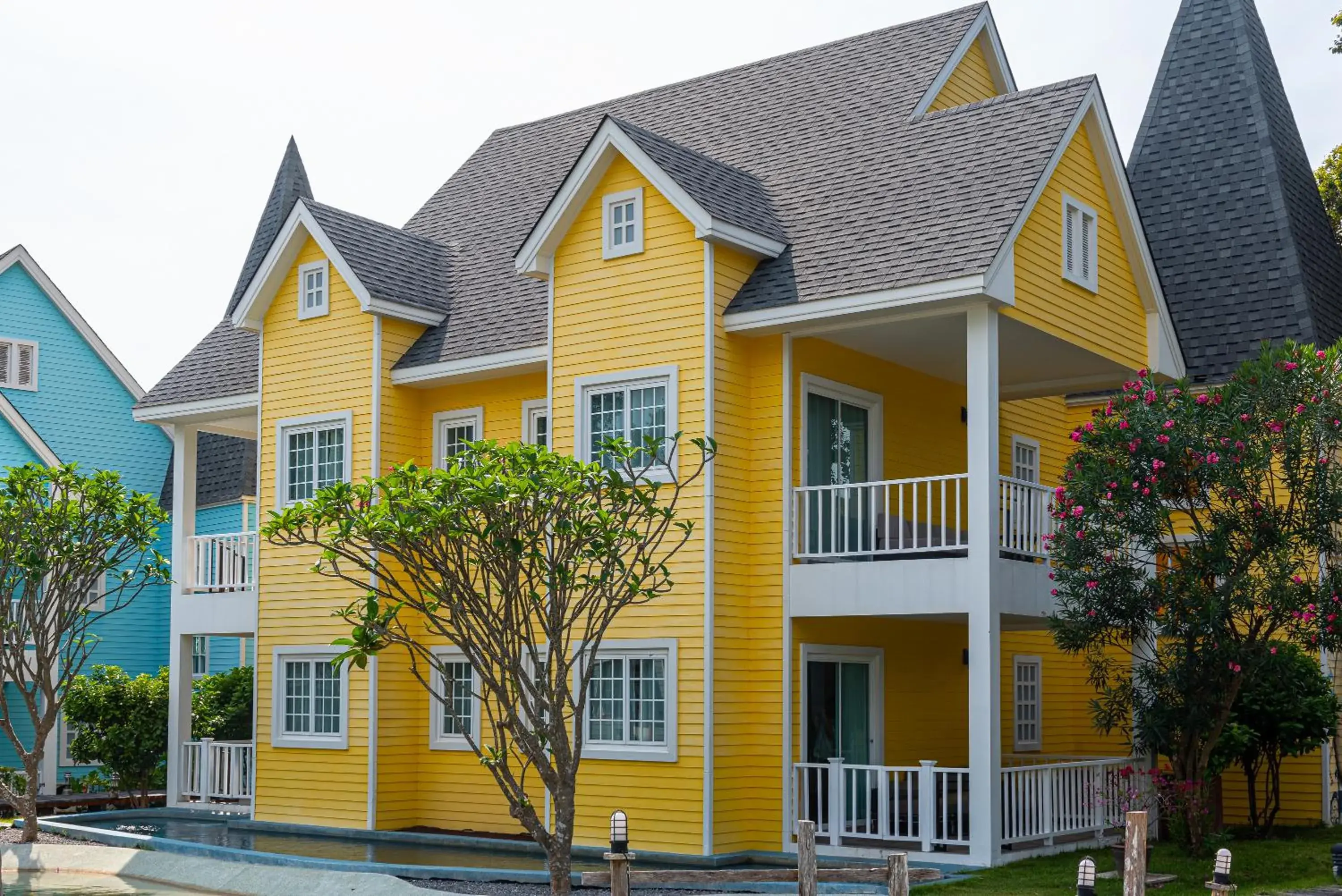 Property Building in Peggy's Cove Resort