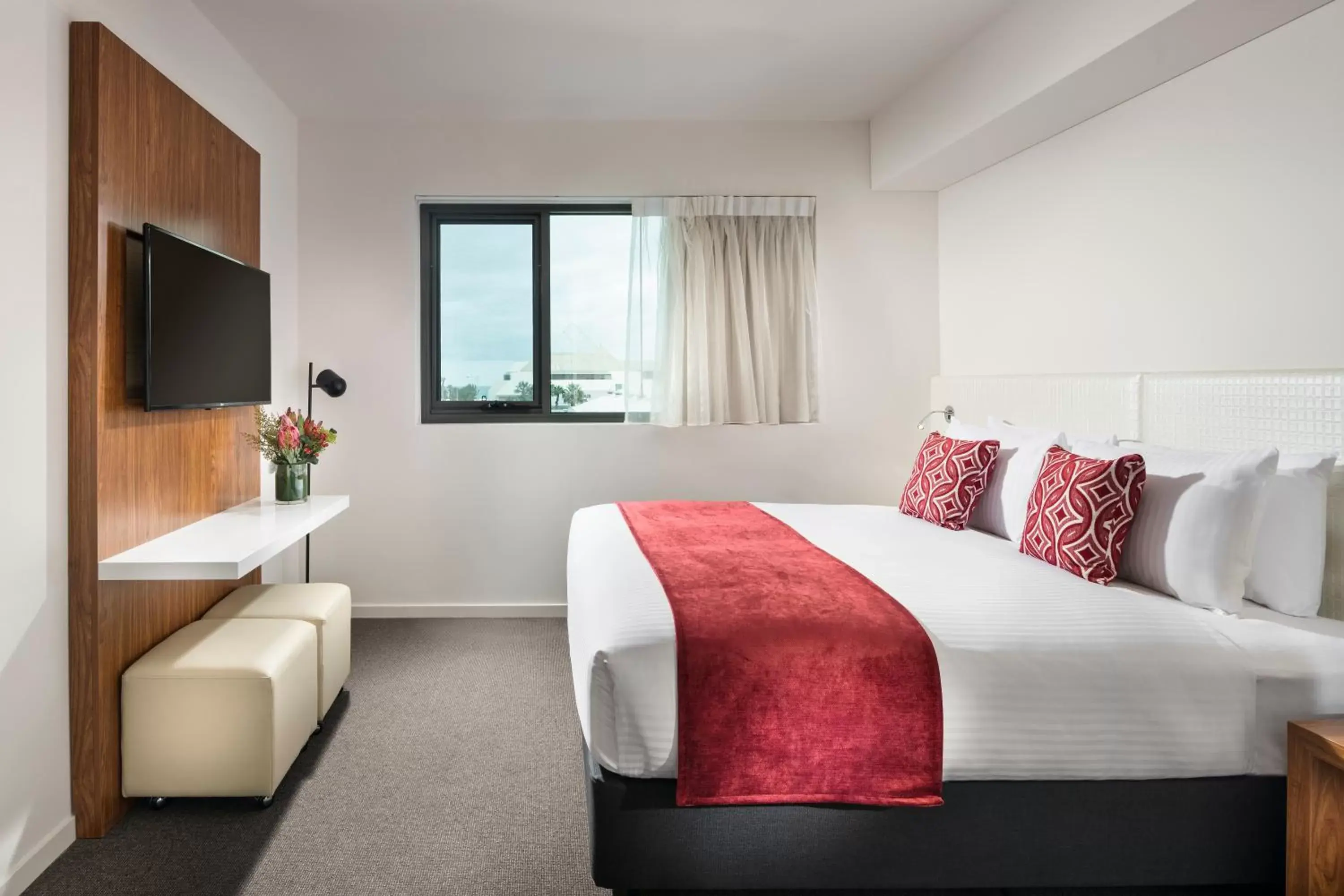 Bed in Ramada by Wyndham VetroBlu Scarborough Beach