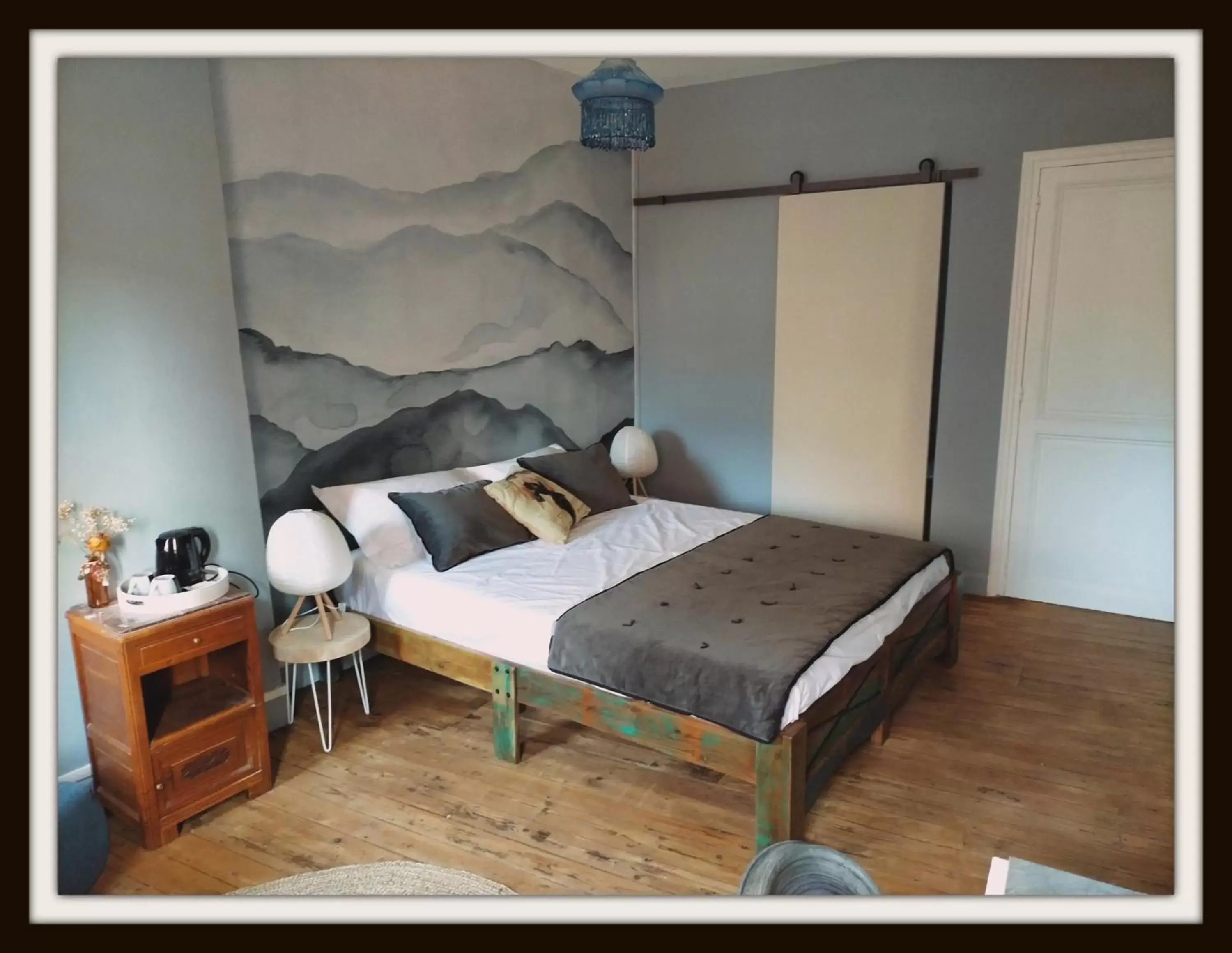 Bedroom, Bed in La Belle dAme