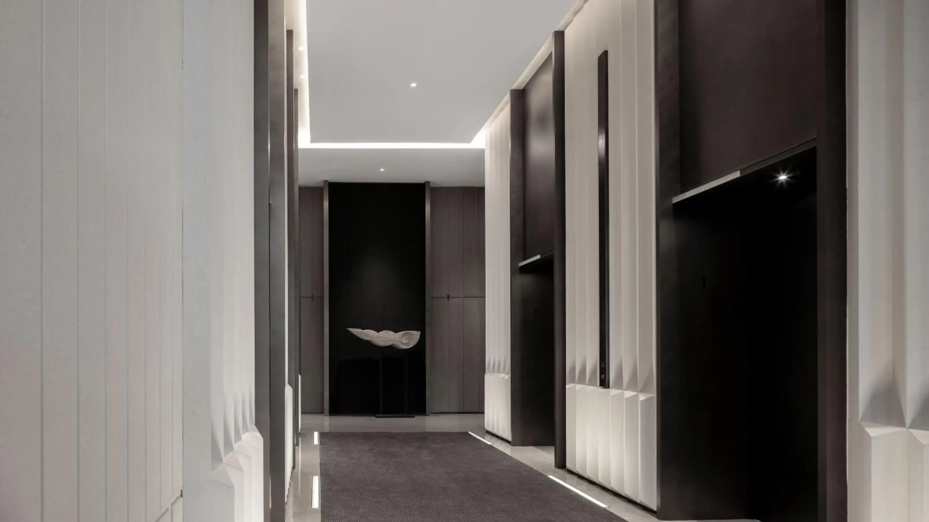 Lobby or reception, Bathroom in InterContinental Xi'an North, an IHG Hotel