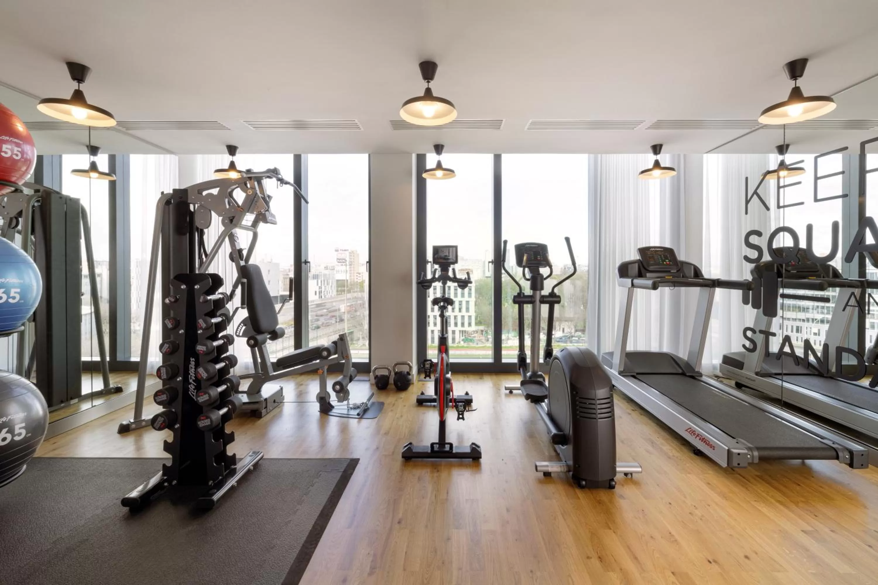 Fitness centre/facilities in Zoku Paris