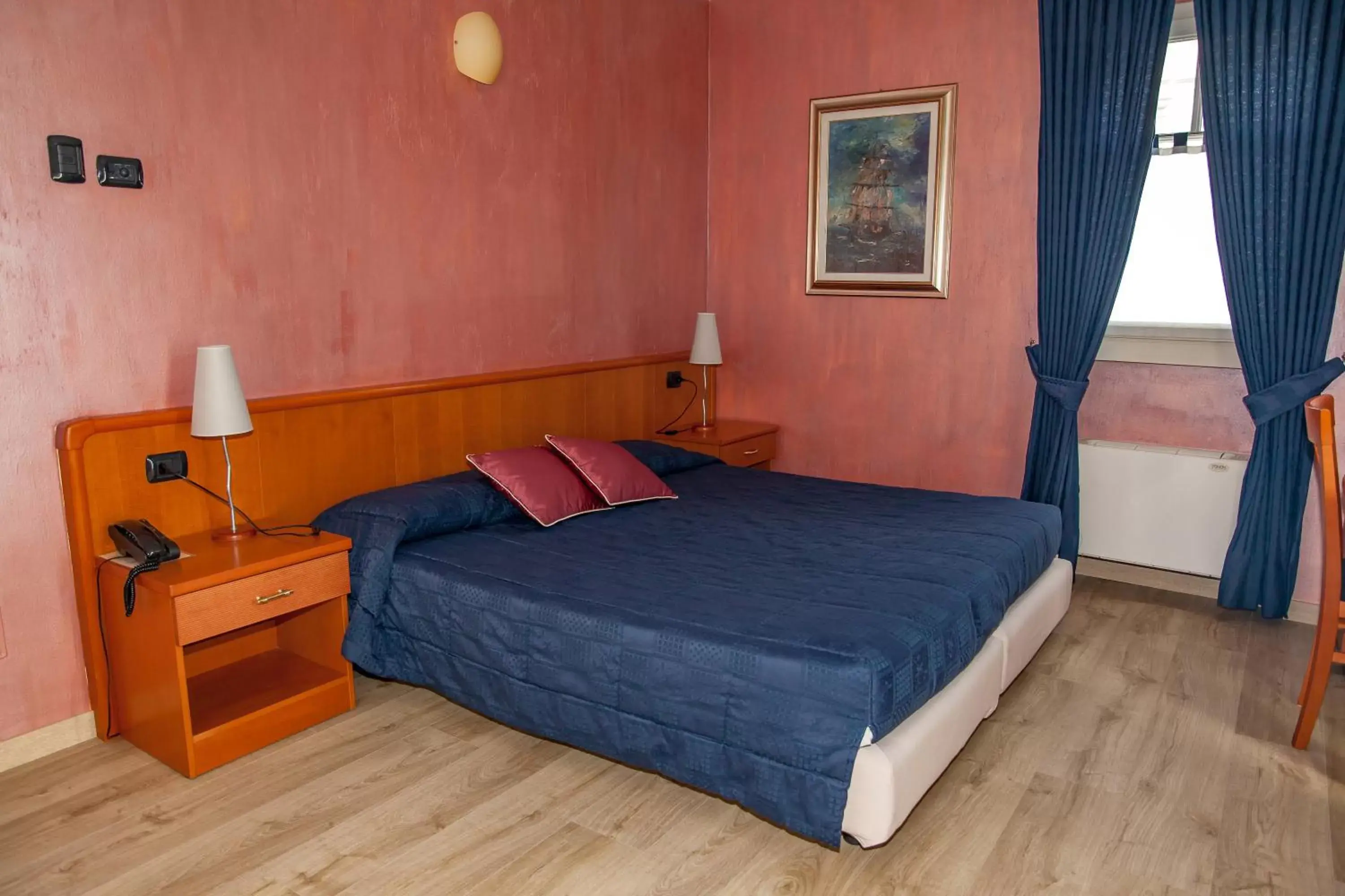 Photo of the whole room, Bed in Hotel Garni Le Corti