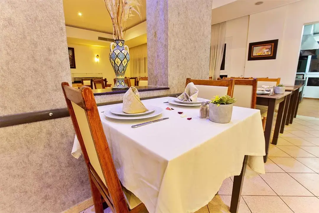 Restaurant/Places to Eat in Hotel Tildi Hotel & Spa