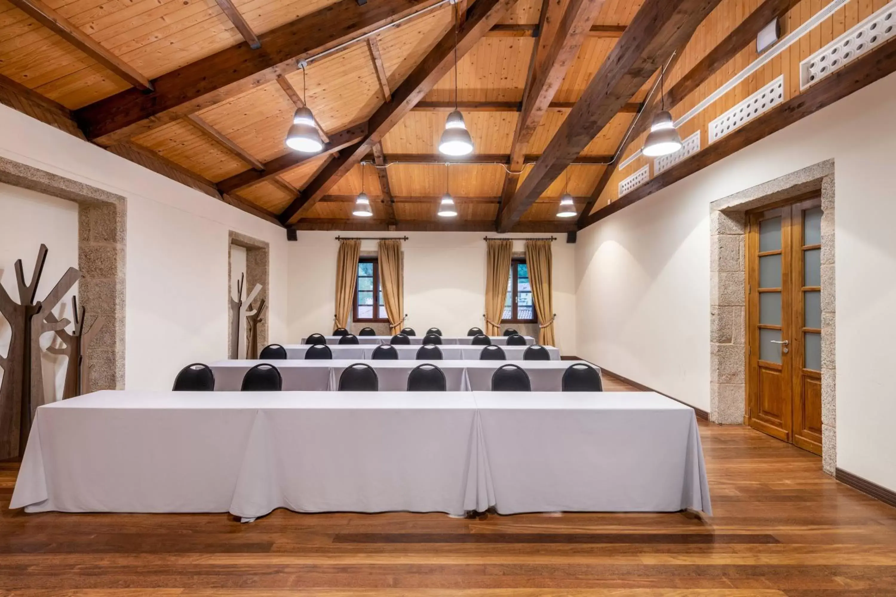 Meeting/conference room in Hotel Palacio del Carmen, Autograph Collection