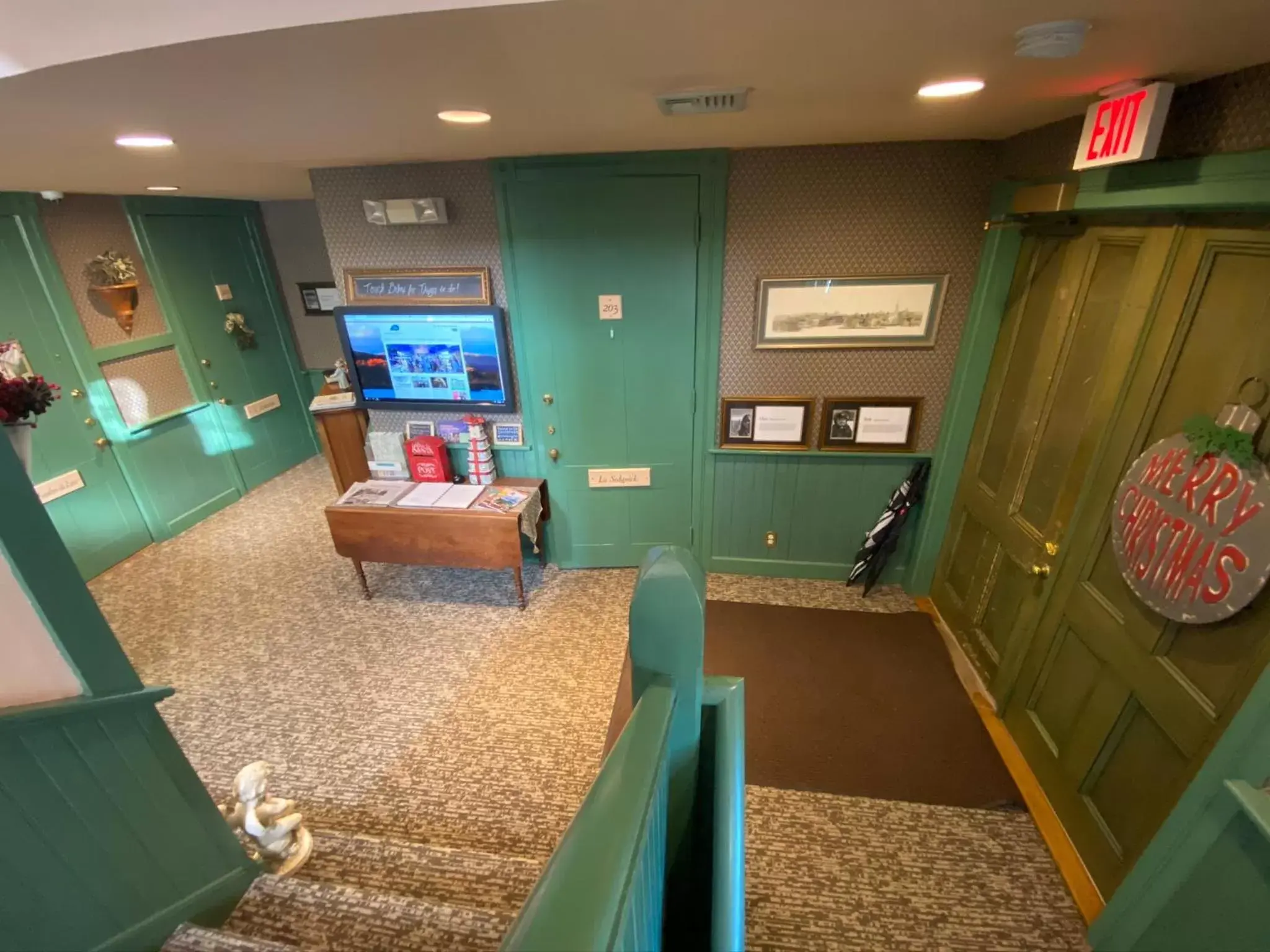 Lobby or reception in Chambery Inn Lobby or reception in Chambery Inn